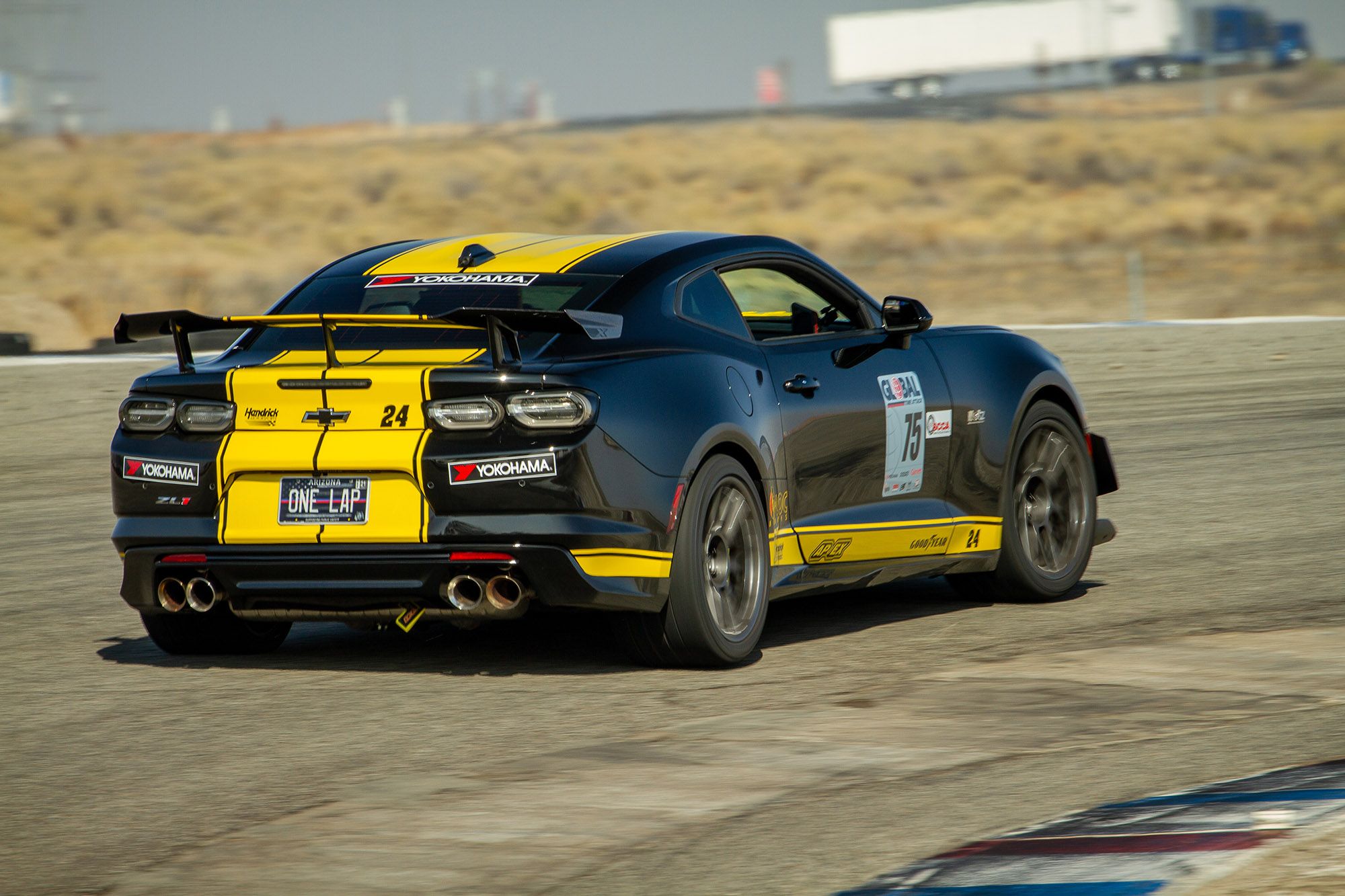 Chevrolet 6th Gen Camaro ZL1 1LE with 19