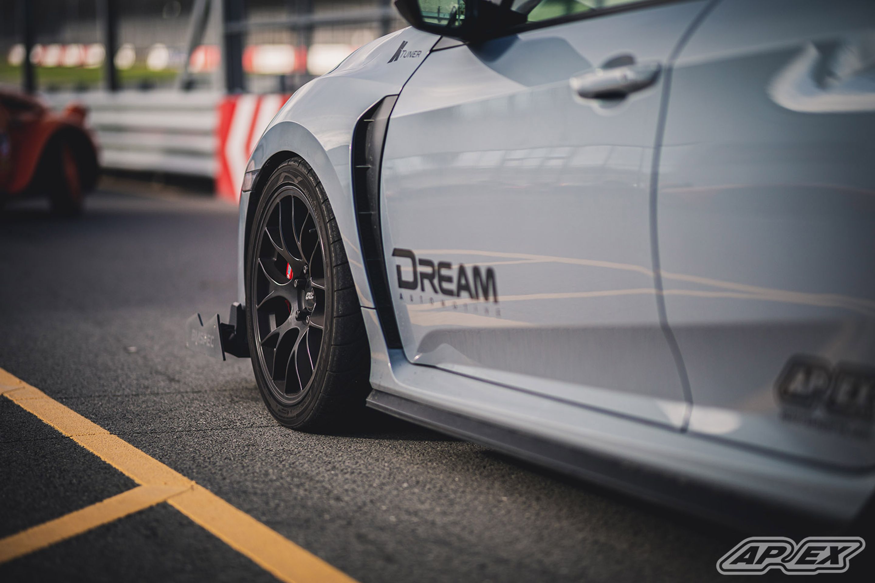 Grey Honda FK8 Civic Type-R with 18" EC-7 Apex wheels in Satin Black