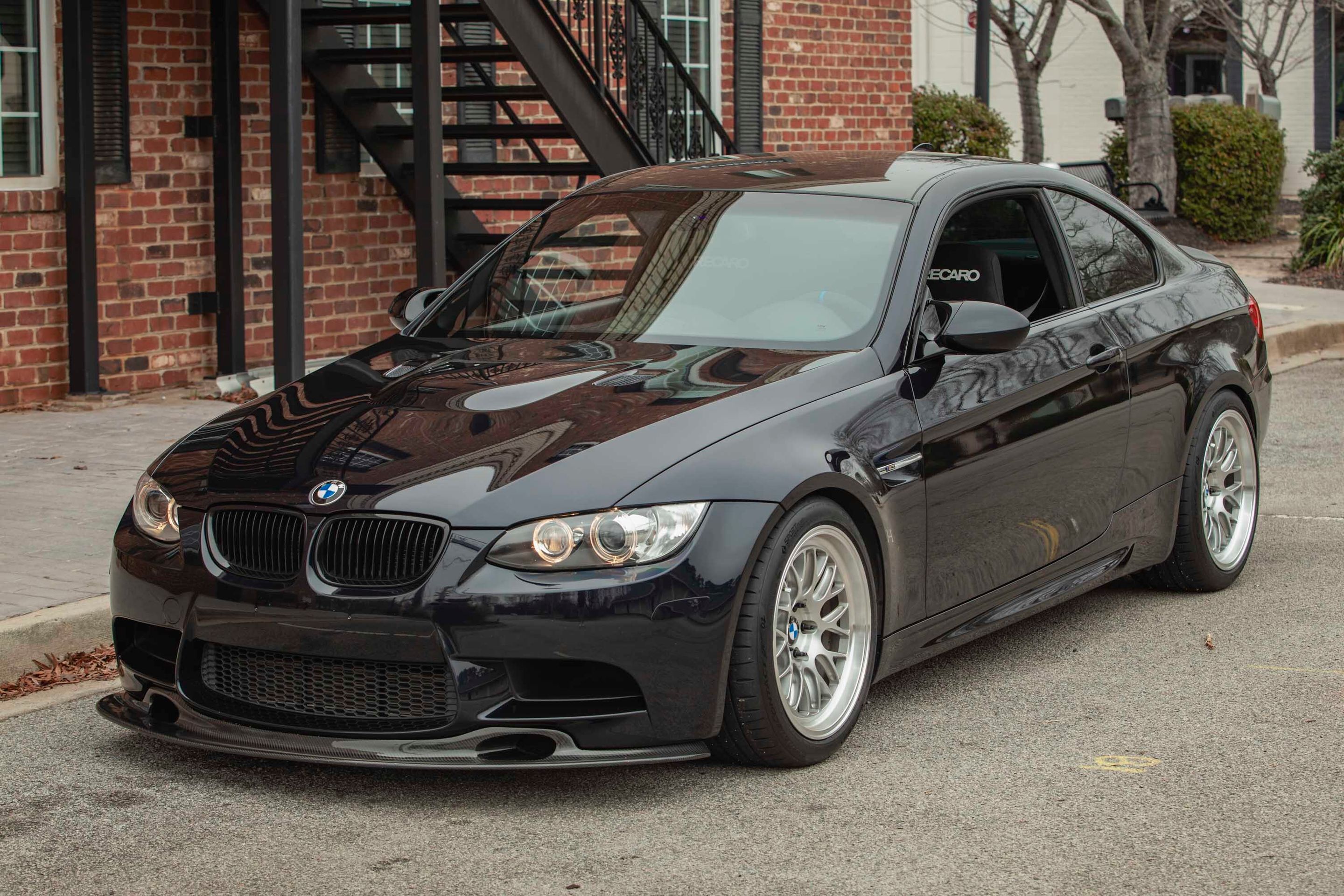 Black BMW E92 Coupe M3 with 18" ML-10RT Apex wheels in Machined Lip Brushed Clear