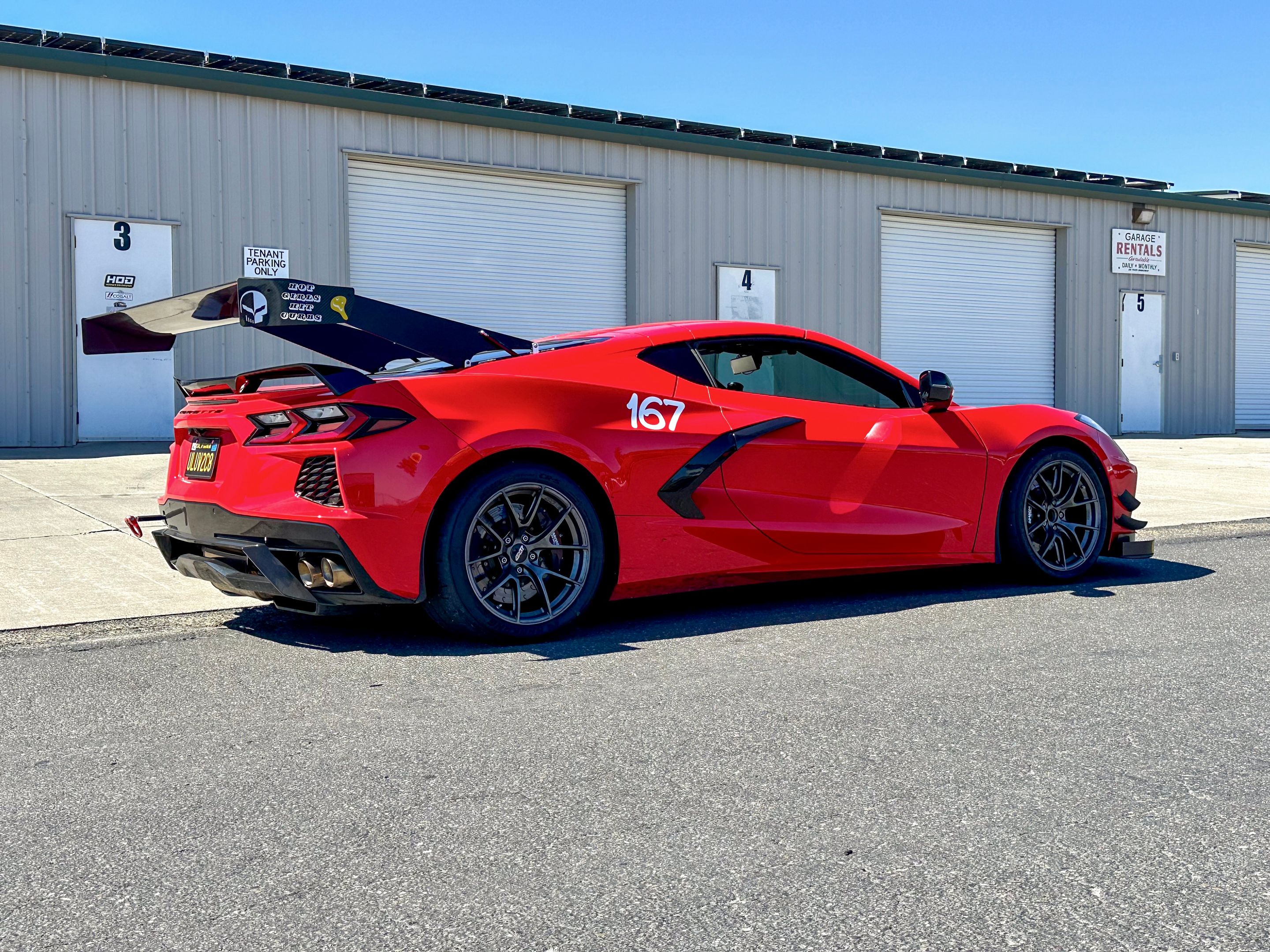 Red Chevrolet C8 Corvette Stingray/Z51 with 18"/19" VS-5RS Apex wheels in Anthracite