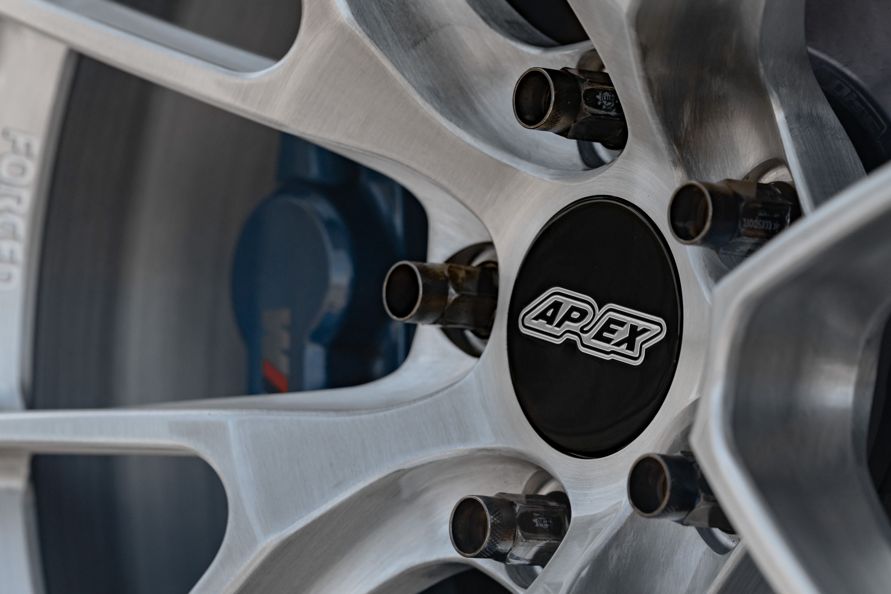 White BMW F80 M3 with 19" VS-5RS Apex wheels in Brushed Clear