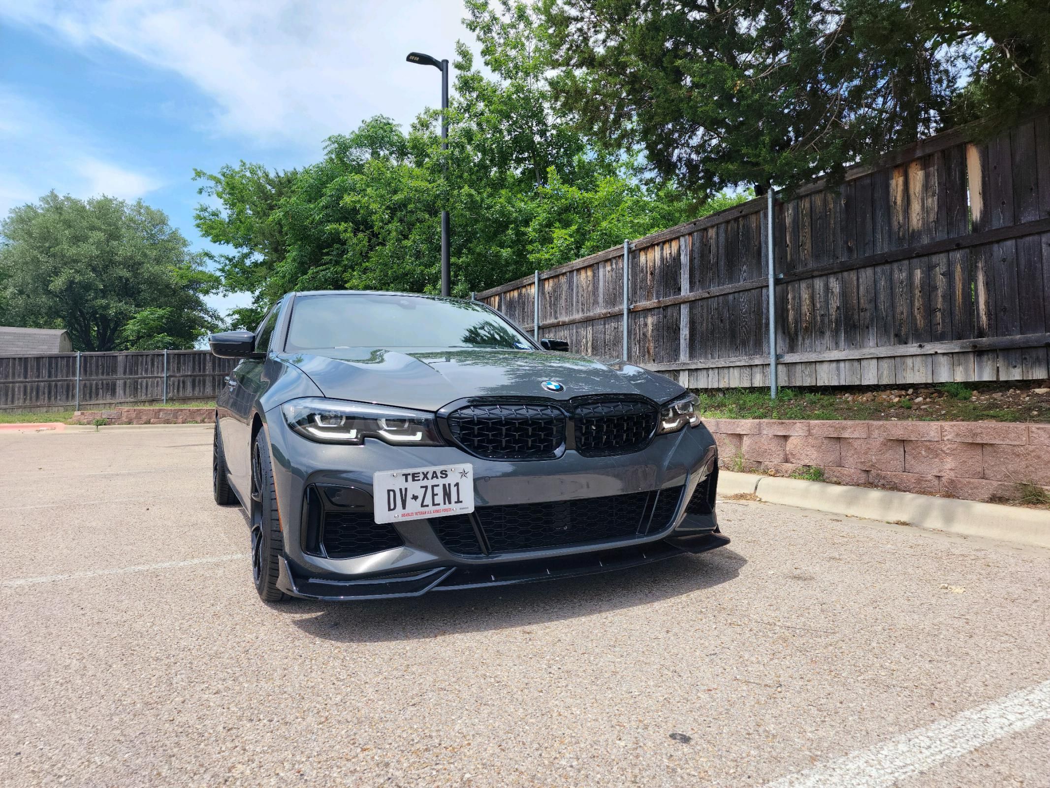 Grey BMW G20 Sedan 3 Series with 19" VS-5RS Apex wheels in Satin Black