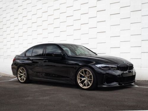 Black BMW 3 Series - VS-5RS in Motorsport Gold
