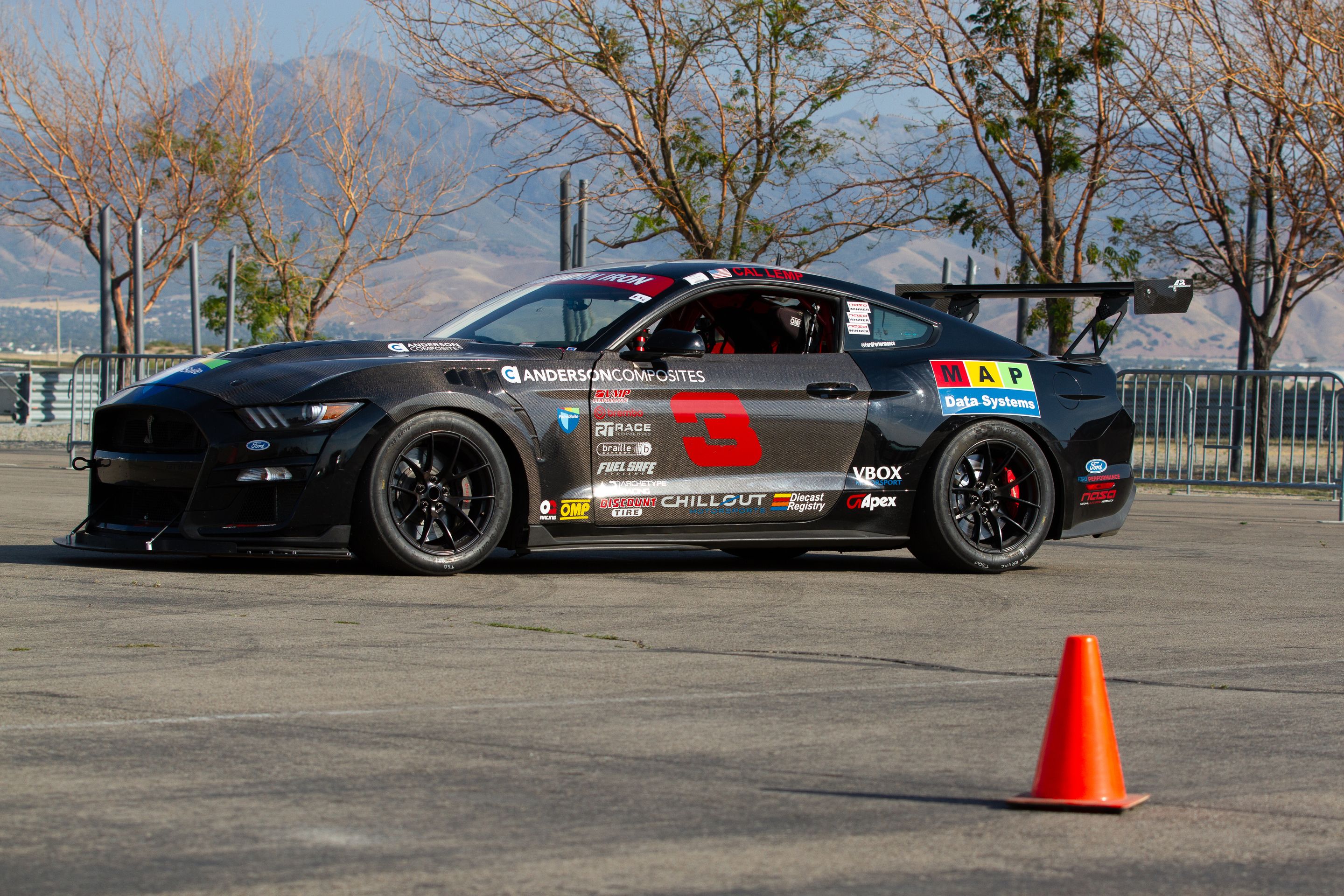 Black Ford S550 Mustang GT500 with 18" VS-5RS Apex wheels in Satin Black