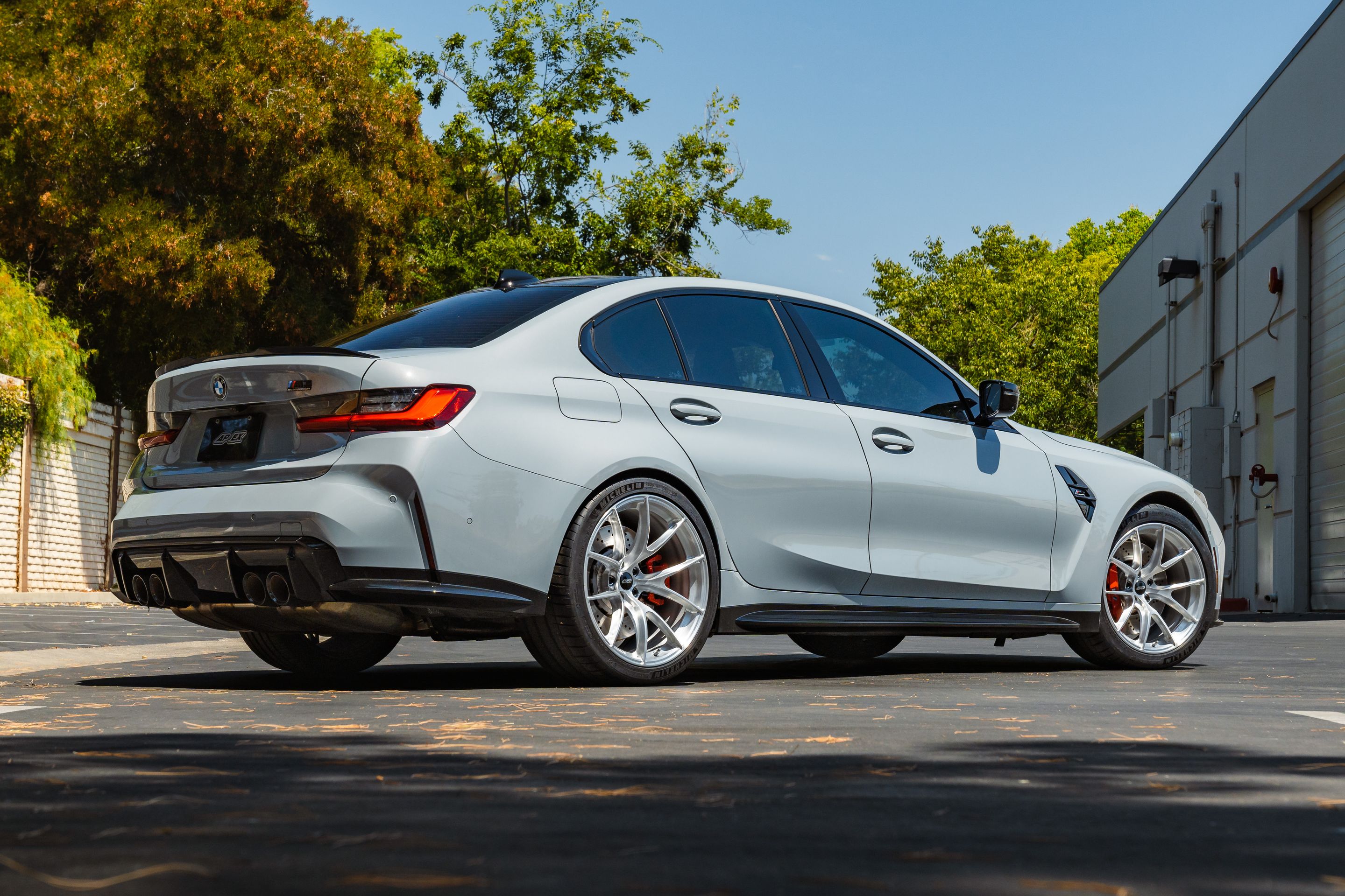Grey BMW G80 M3 with 19"/20" VS-5RS Apex wheels in Brushed Clear