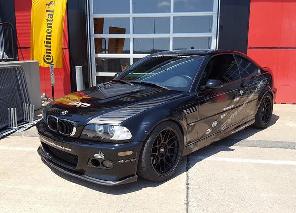 BMW E46 M3 with 18" ARC-8 in Satin Black