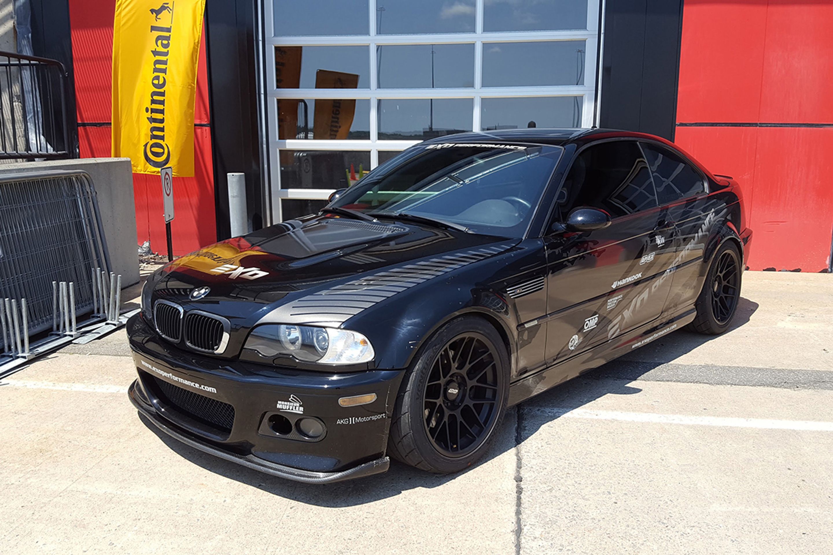 Black BMW E46 M3 with 18" ARC-8 Apex wheels in Satin Black
