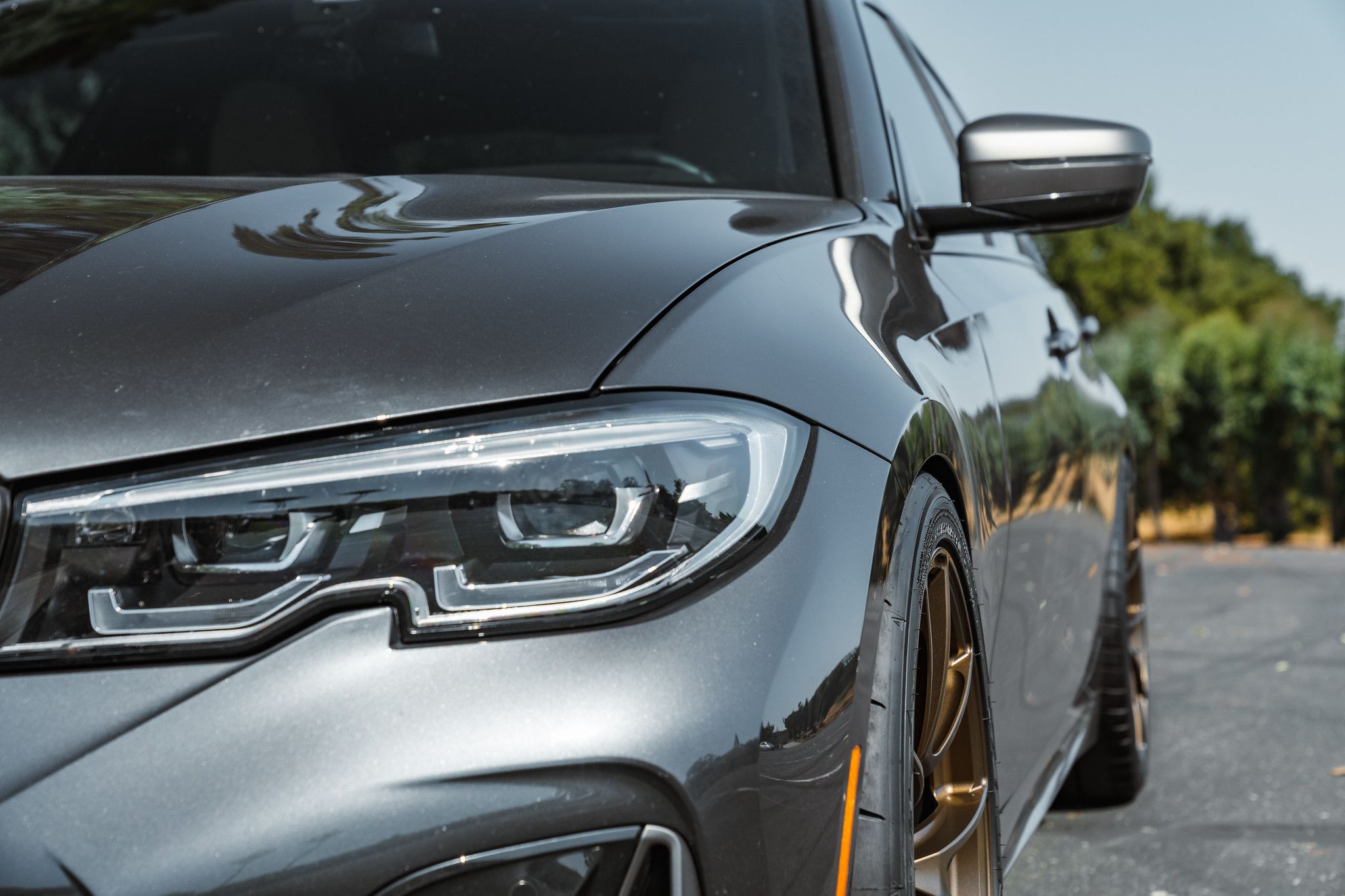 Grey BMW G20 Sedan 3 Series with 19" VS-5RS Apex wheels in Satin Bronze