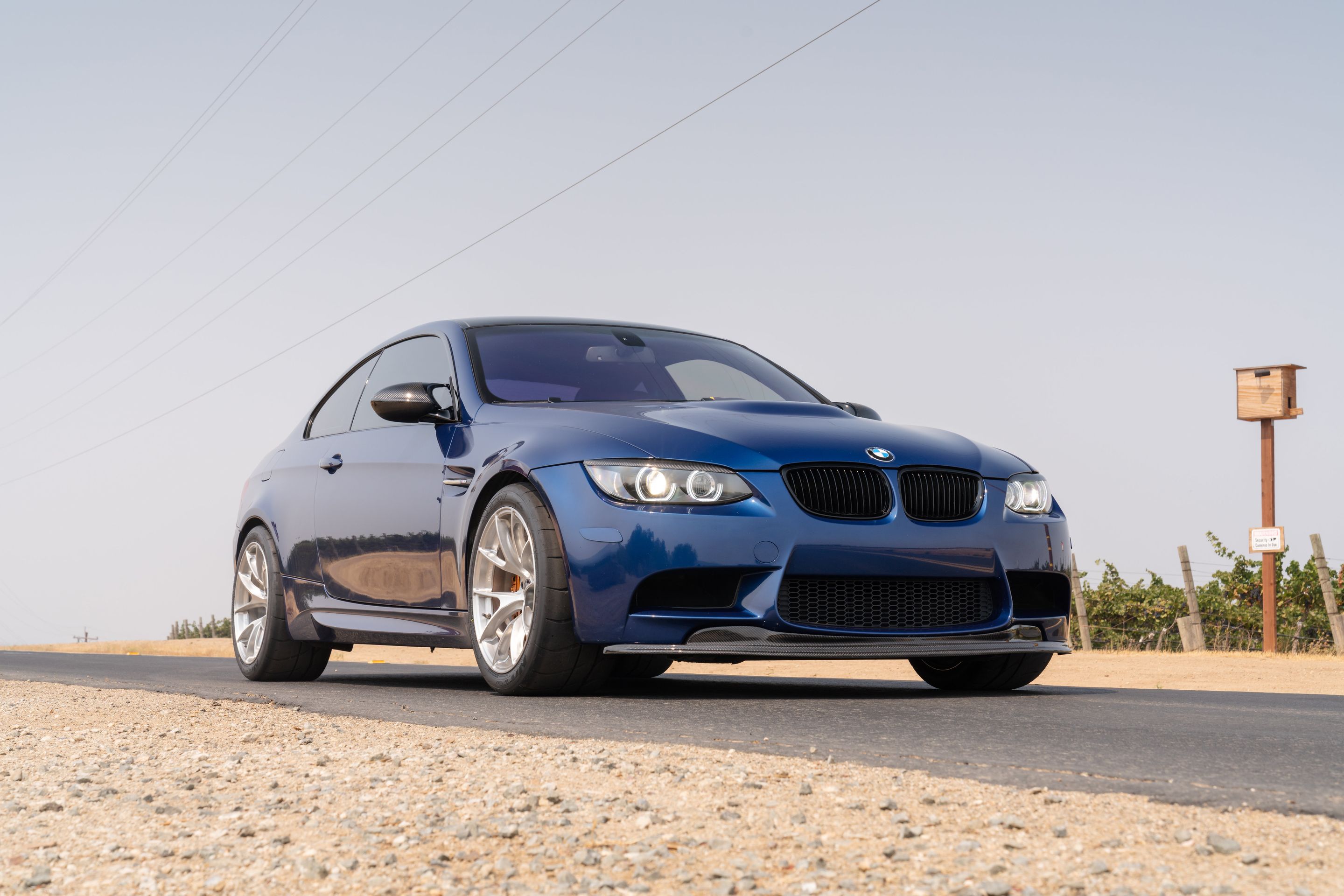 Blue BMW E92 Coupe M3 with 18" VS-5RS Apex wheels in Brushed Clear