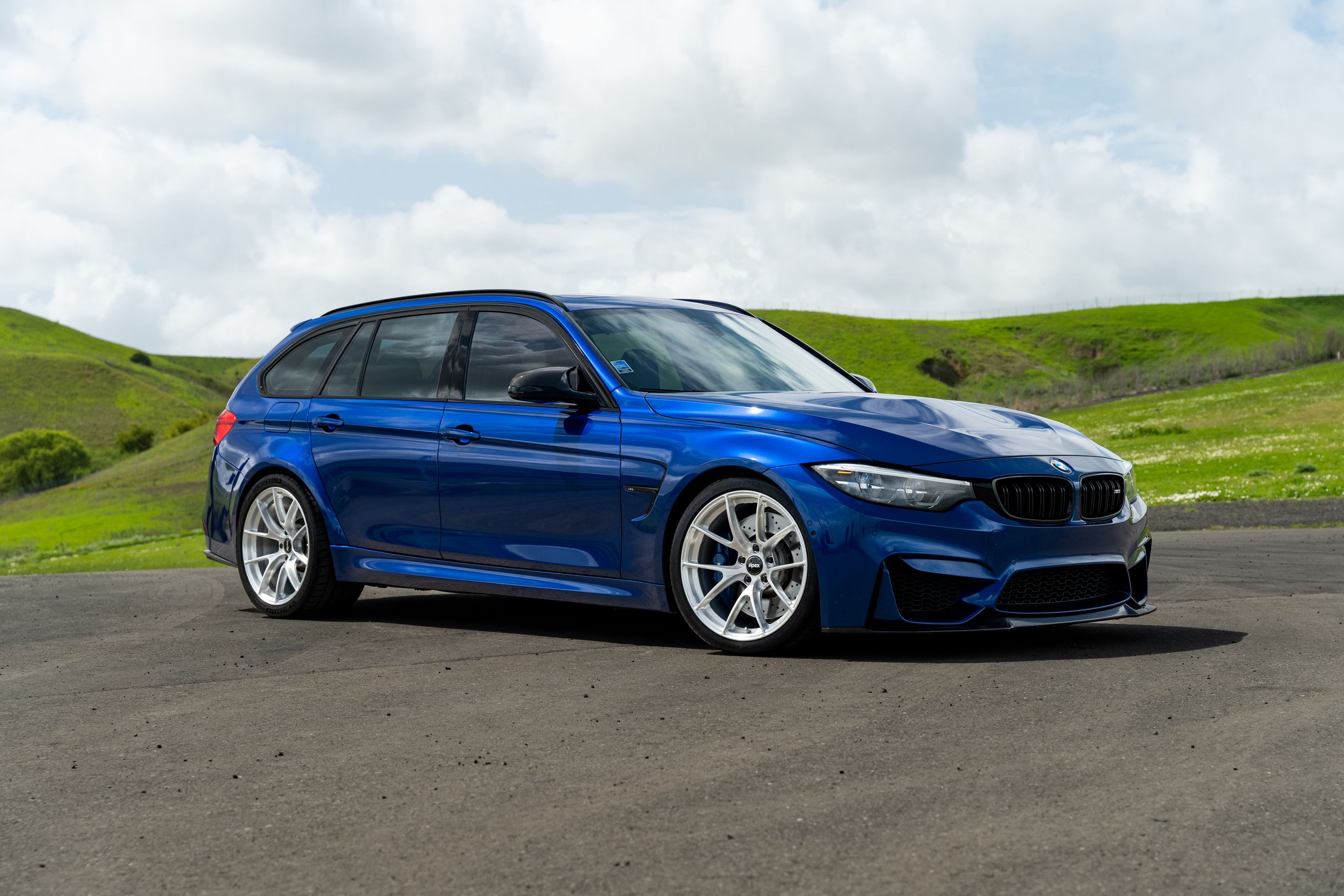 Blue BMW F80 M3 with 19" VS-5RS Apex wheels in Brushed Clear