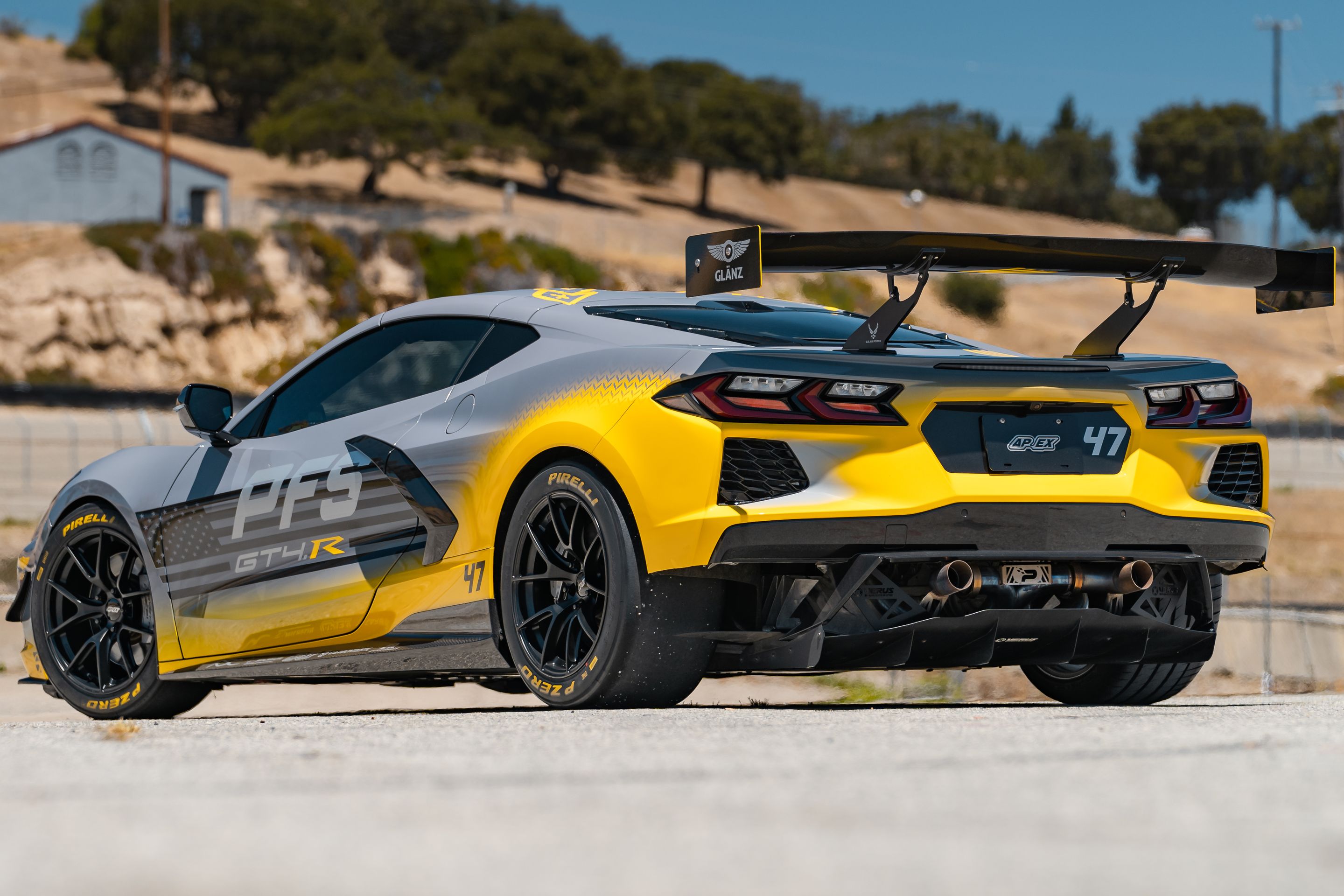 Grey Chevrolet C8 Corvette Stingray/Z51 with 18" VS-5RS Apex wheels in Satin Black