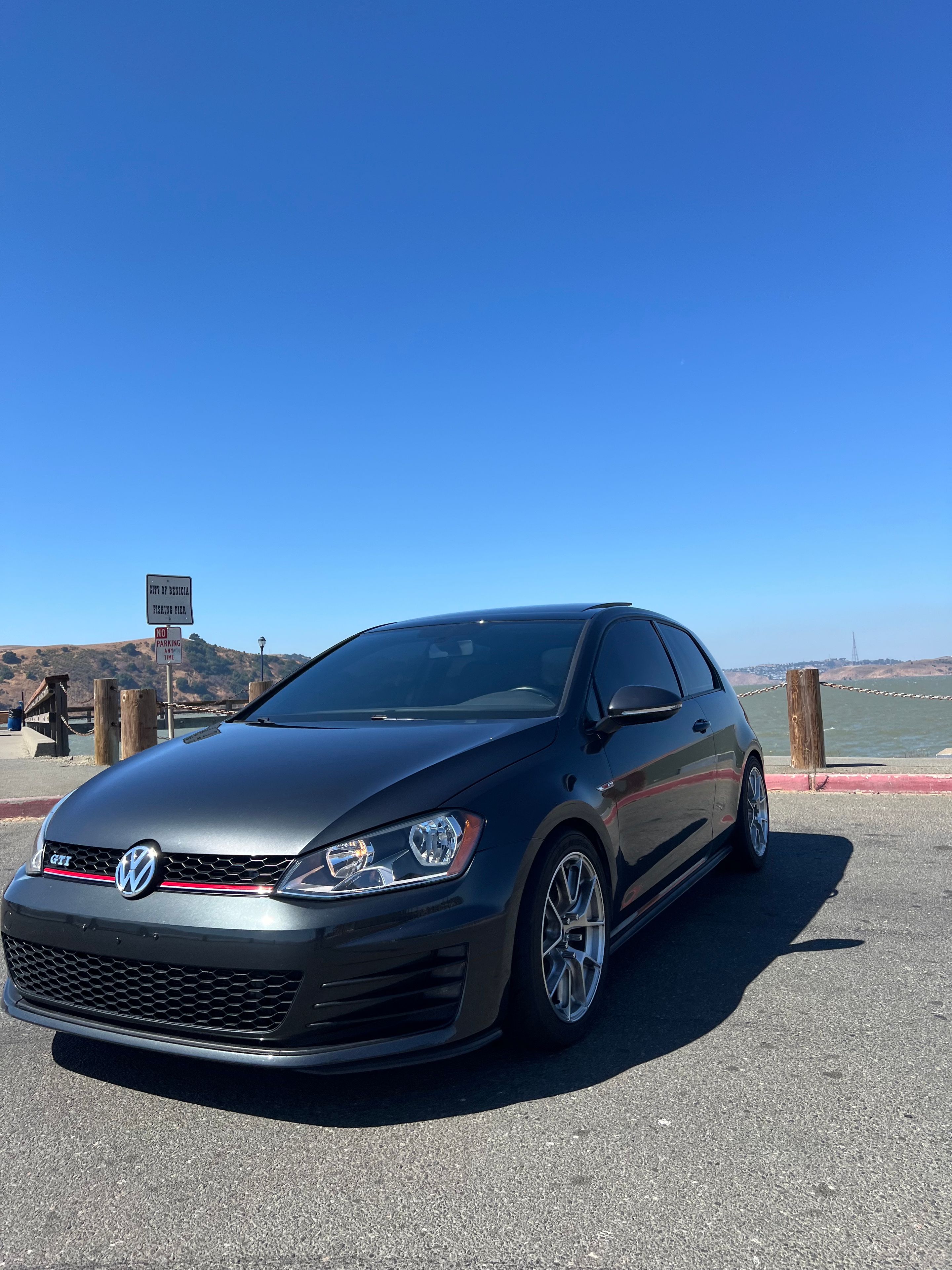 Grey VW MK7 GTI with 17" VS-5RS Apex wheels in Brushed Clear