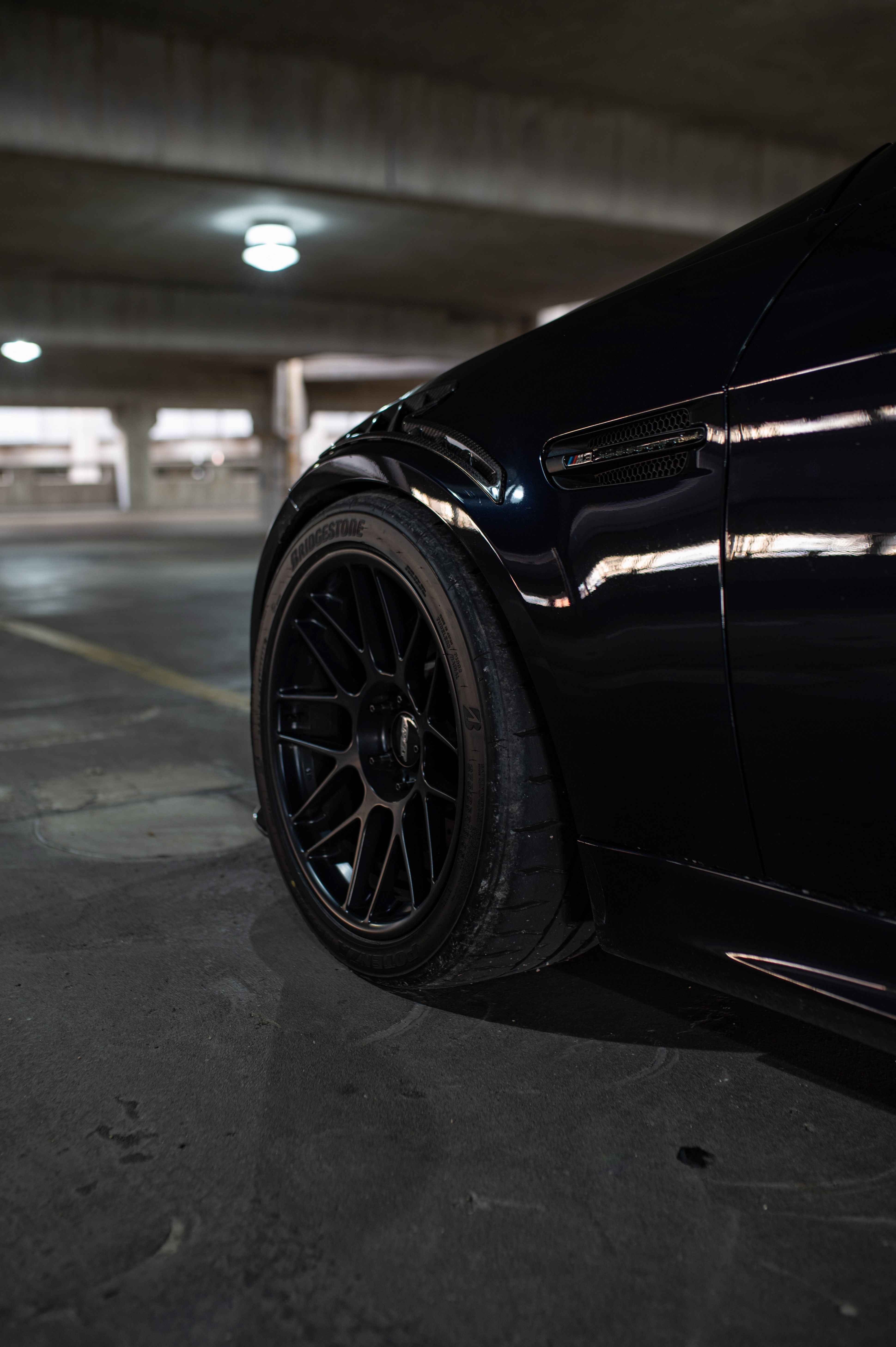 BMW E90 Sedan M3 with 18