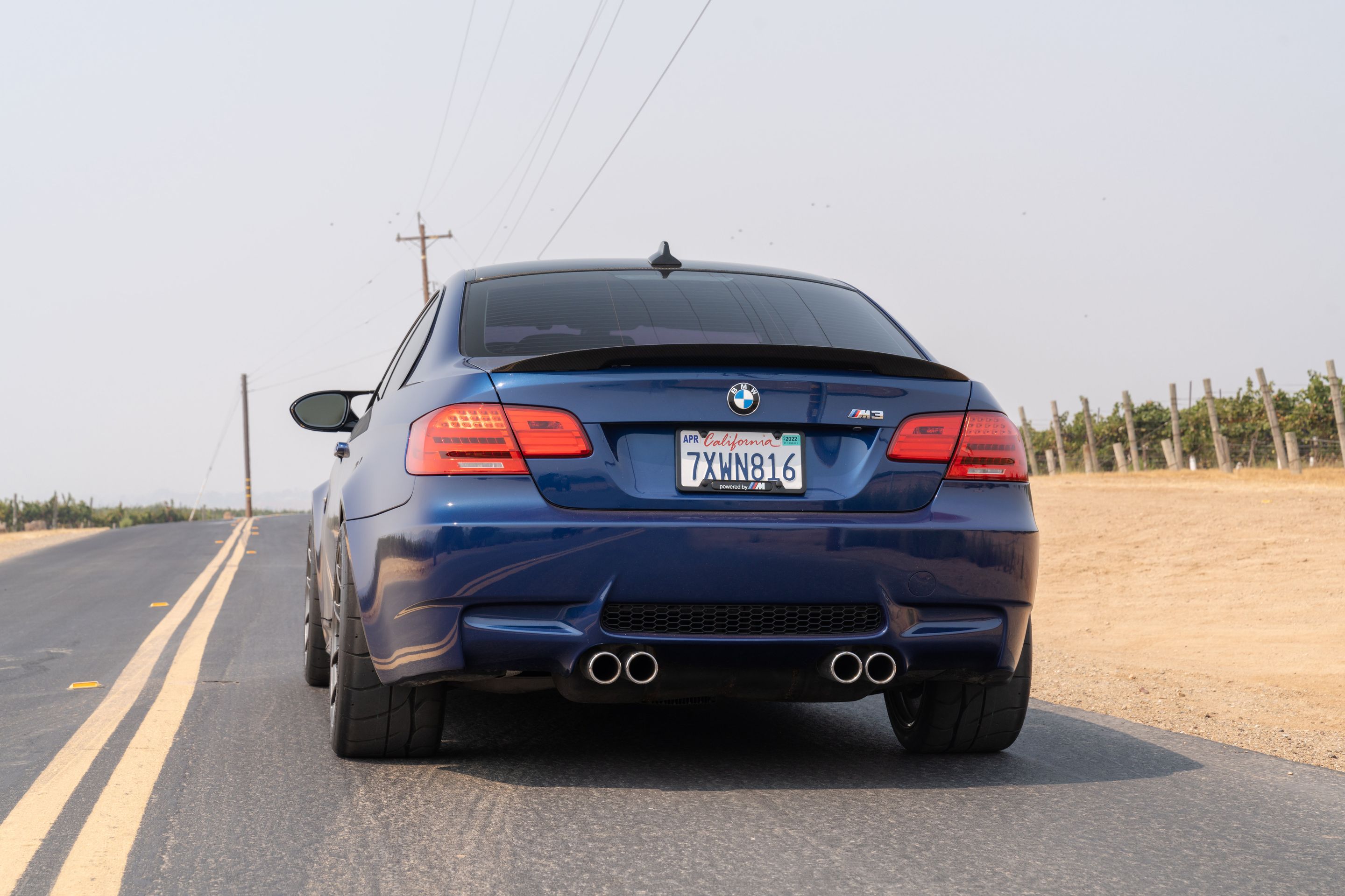 Blue BMW E92 Coupe M3 with 18" VS-5RS Apex wheels in Anthracite