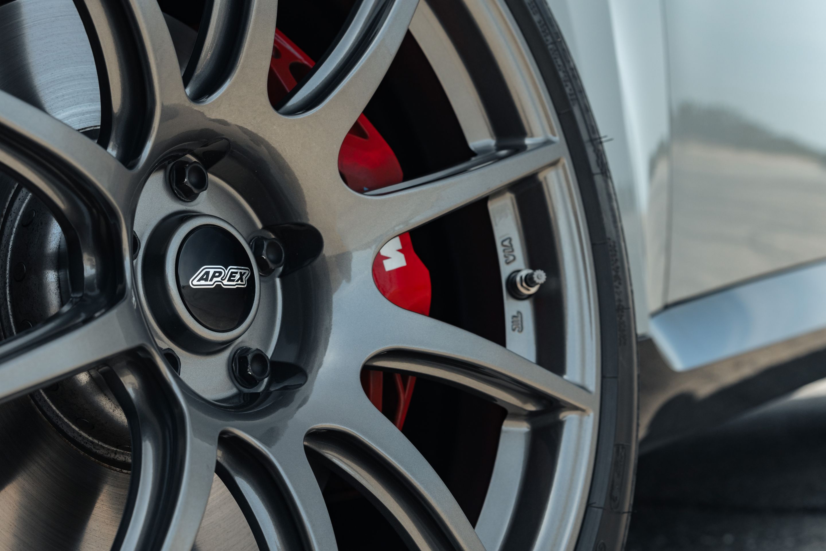 Grey BMW G42 2 Series with 19" SM-10 Apex wheels in Anthracite