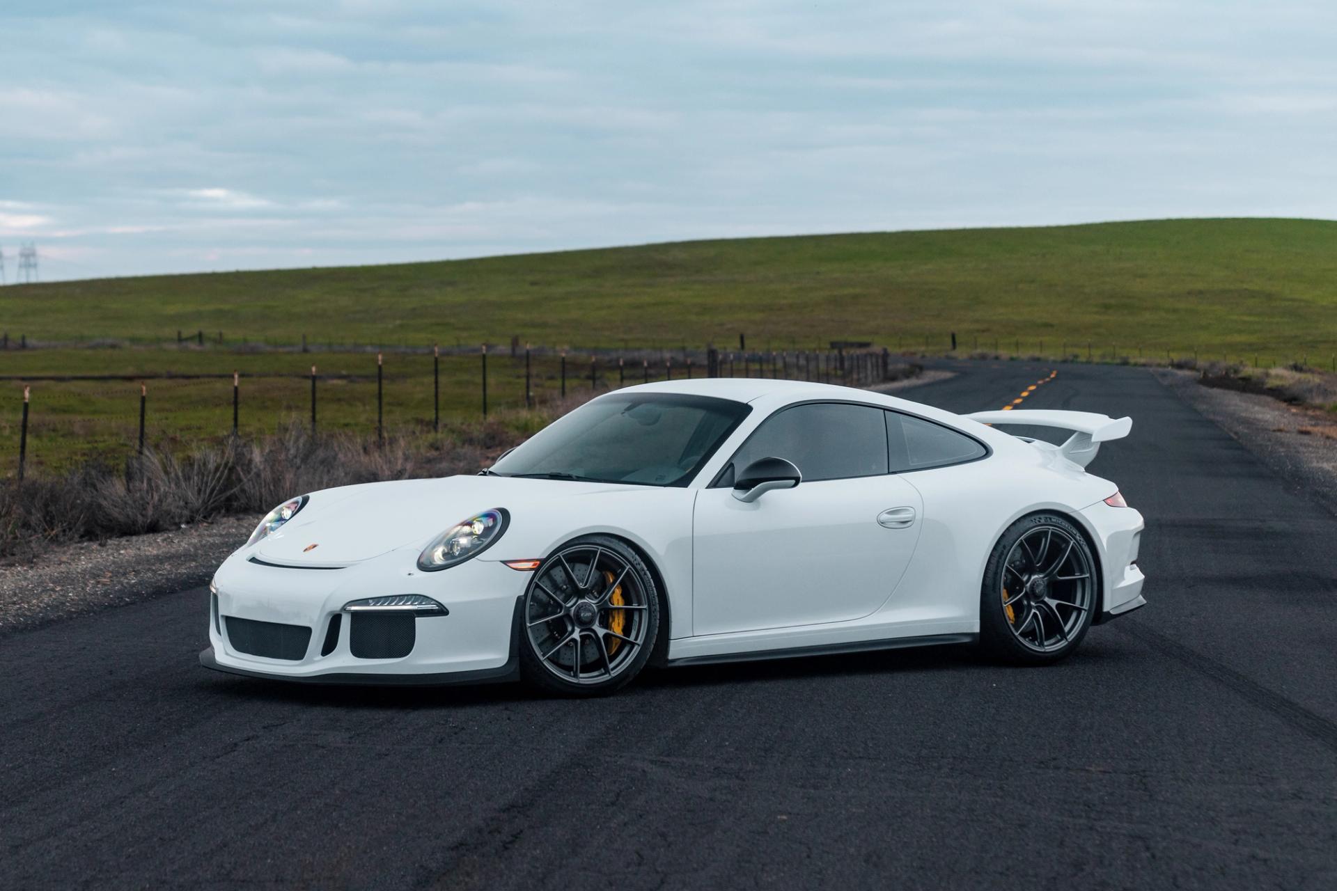 Porsche 911 991.1 GT3 with 20" VS-5RS in Anthracite