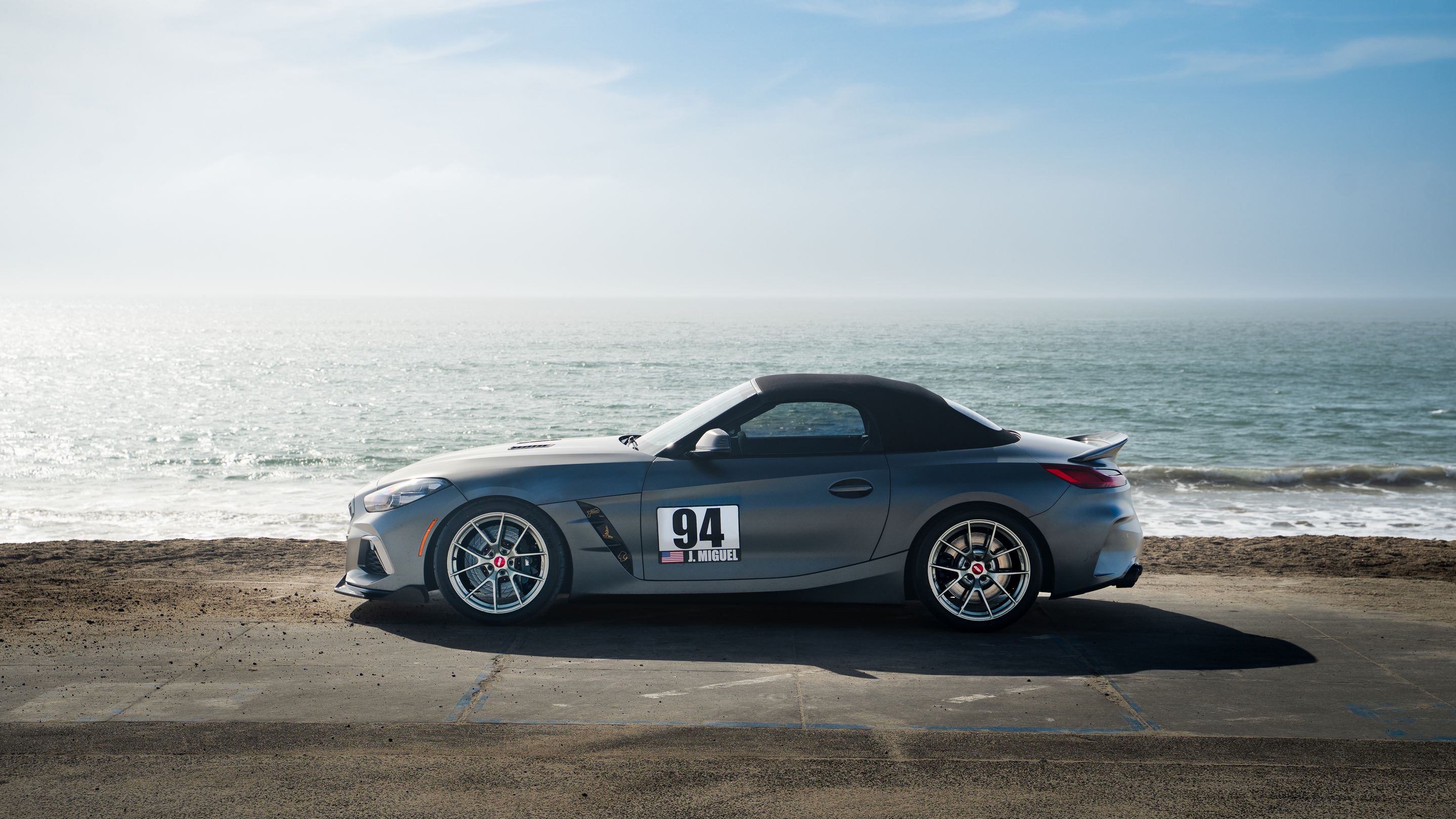 Grey BMW G29 Z4 with 19" VS-5RS Apex wheels in Motorsport Gold