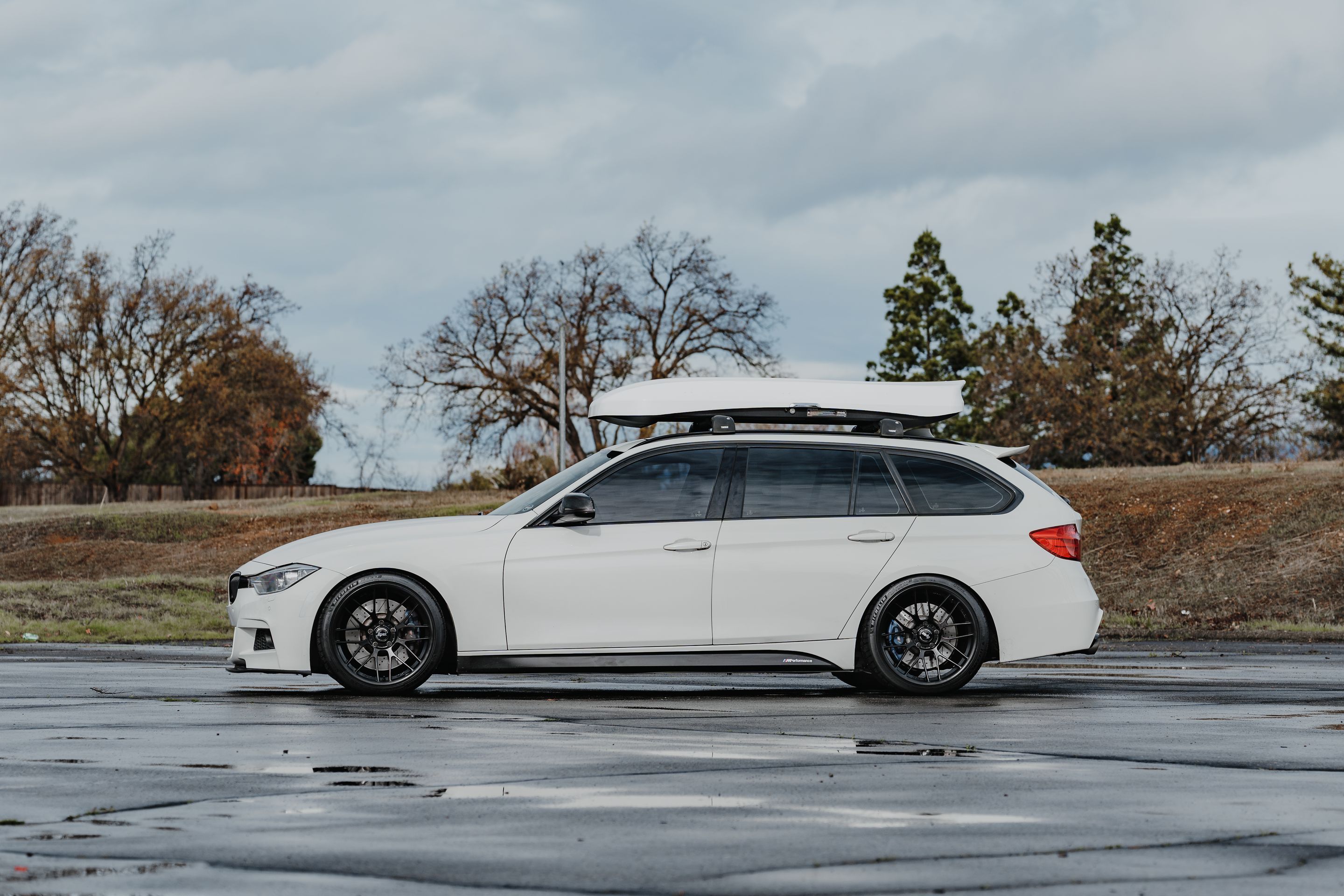 White BMW F31 Wagon 3 Series with 19" ARC-8RT Apex wheels in Satin Black