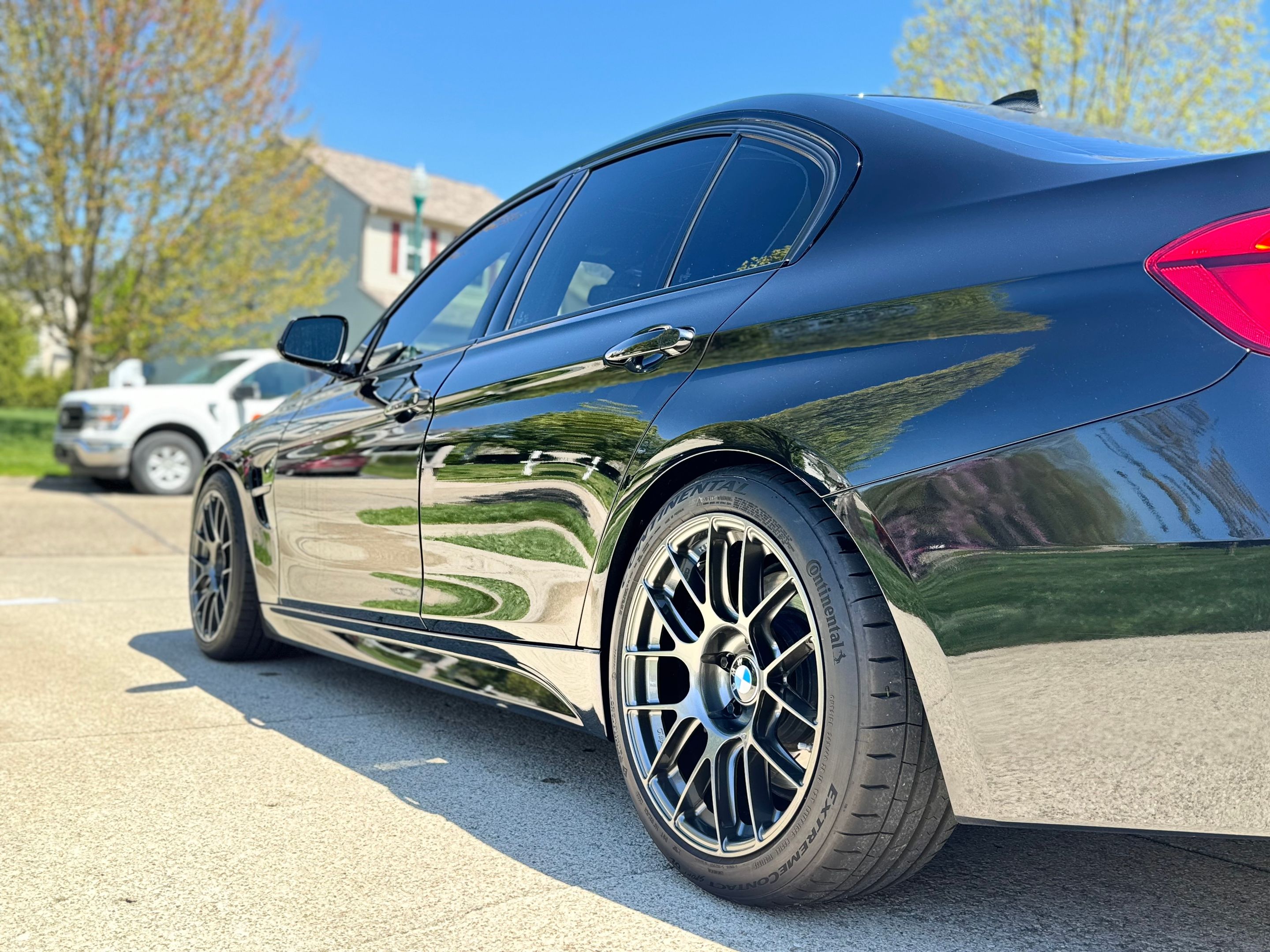 Grey BMW F30 Sedan 3 Series with 18" EC-7RS Apex wheels in Anthracite