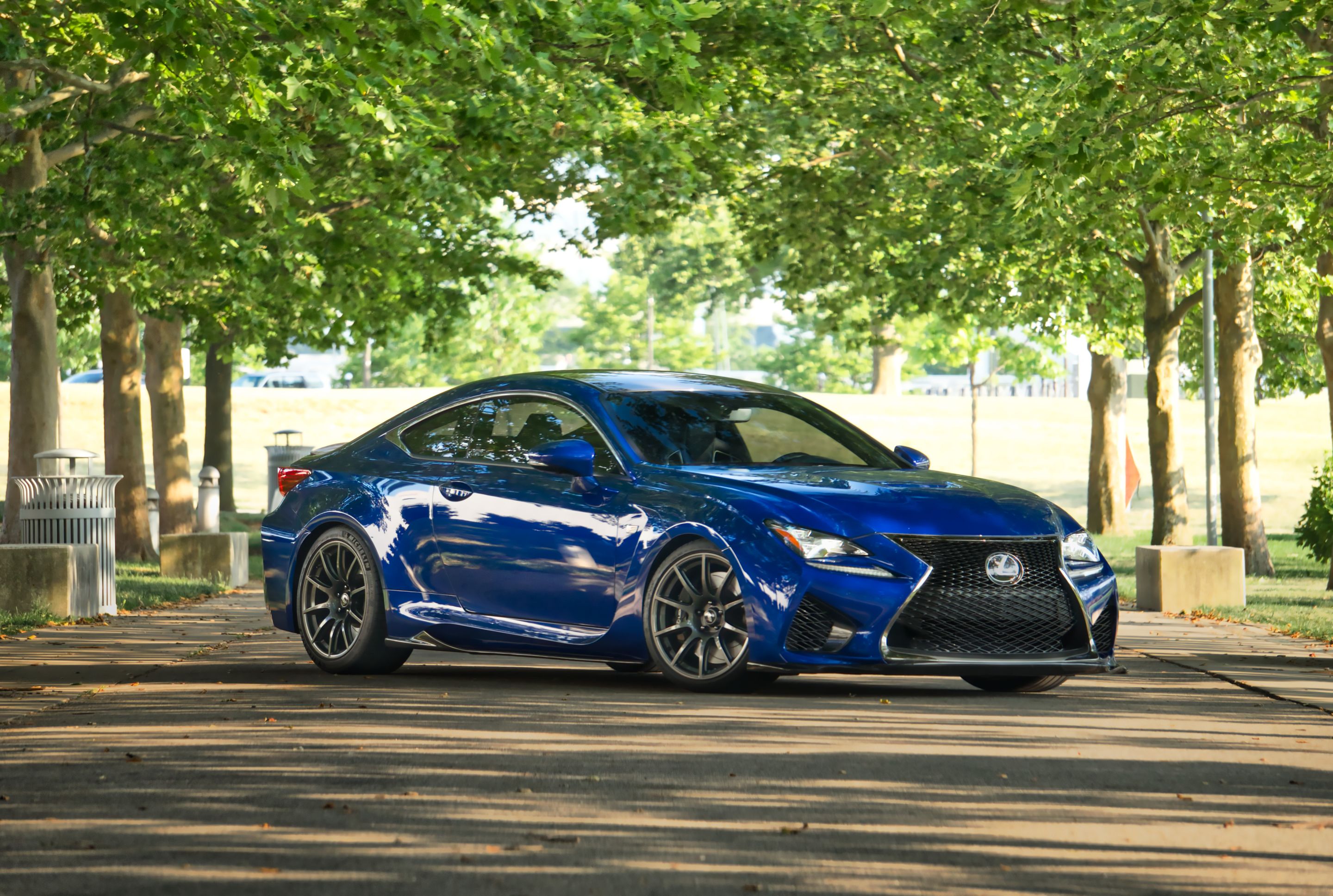 Blue Lexus USC10 RC-F with 19" SM-10 Apex wheels in Anthracite