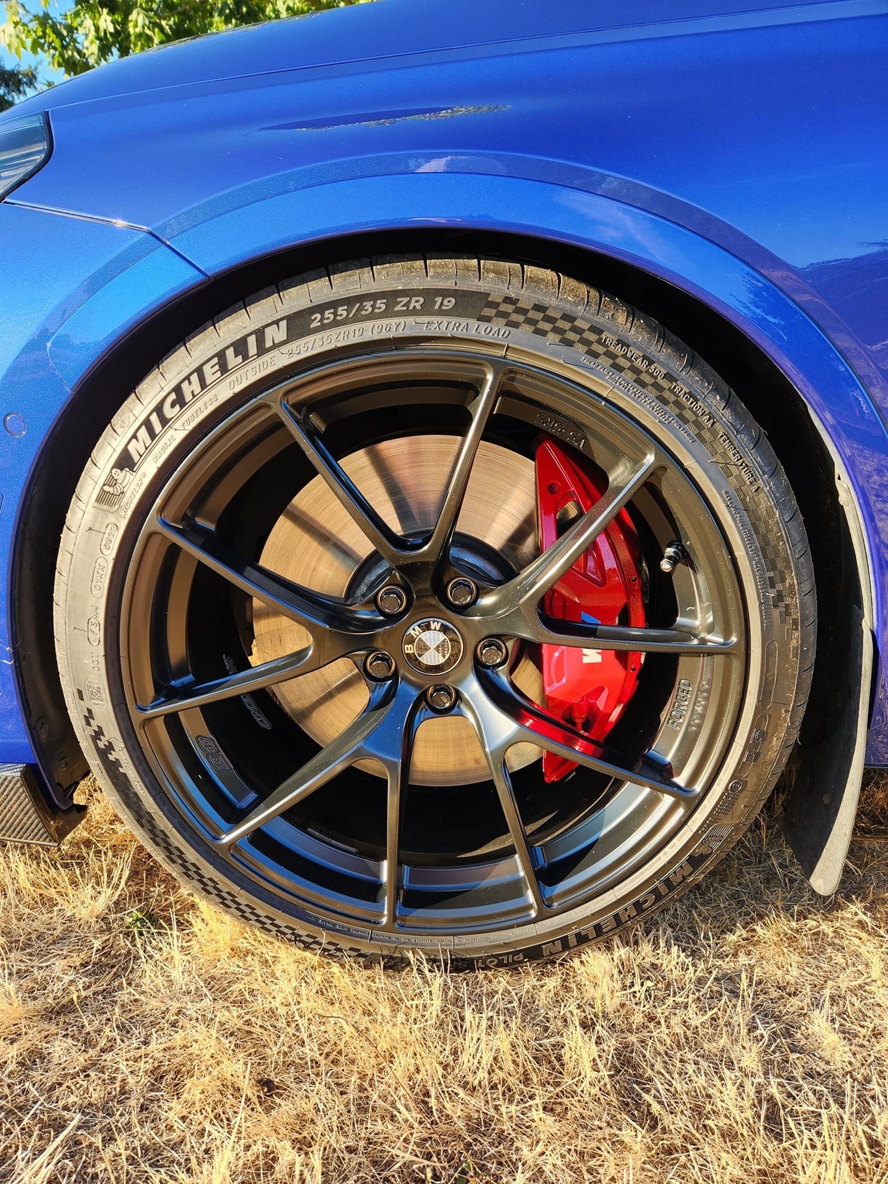 Blue BMW G42 2 Series with 19" VS-5RS Apex wheels in Satin Black