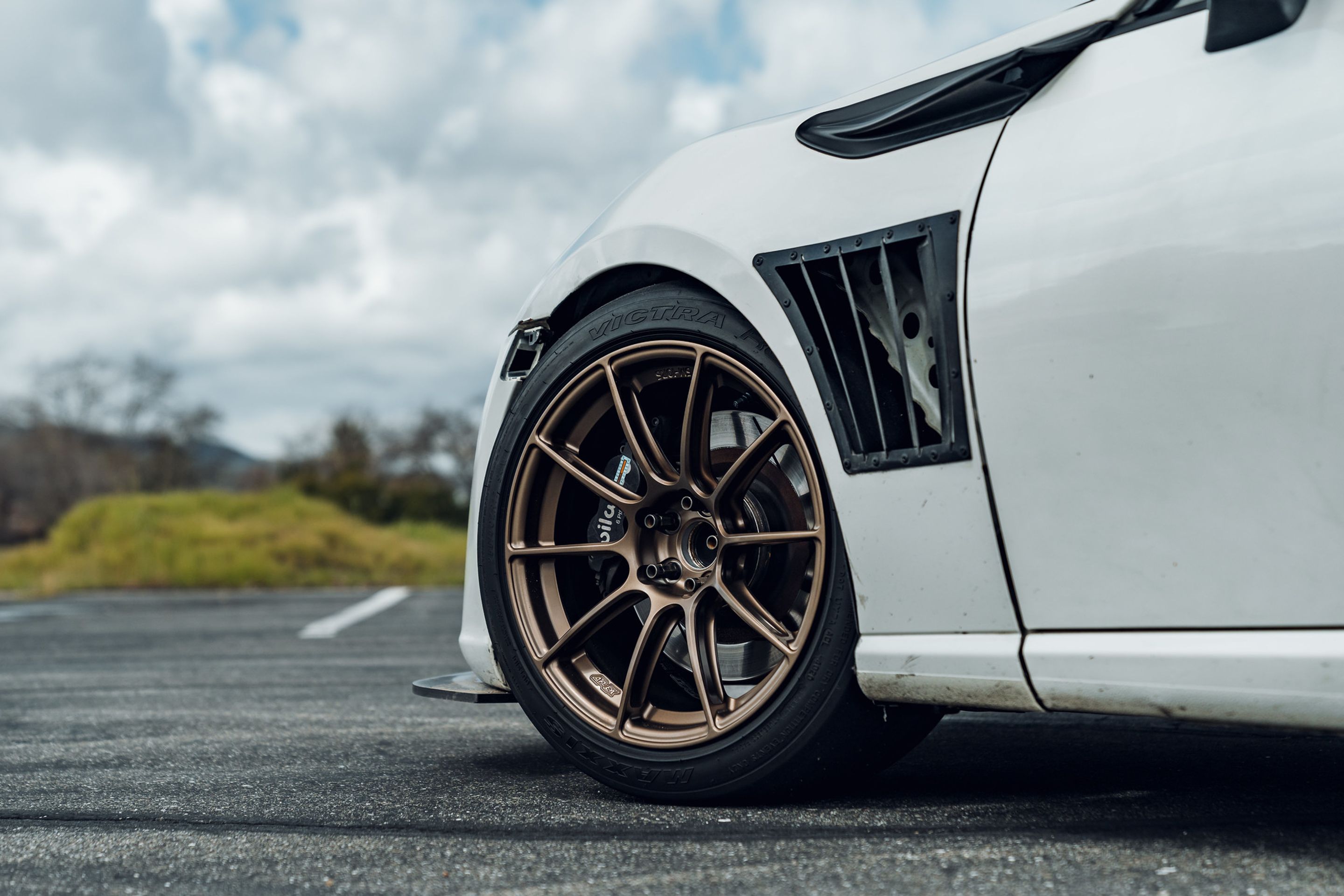 White Scion FR-S with 17" SM-10RS Apex wheels in Satin Bronze