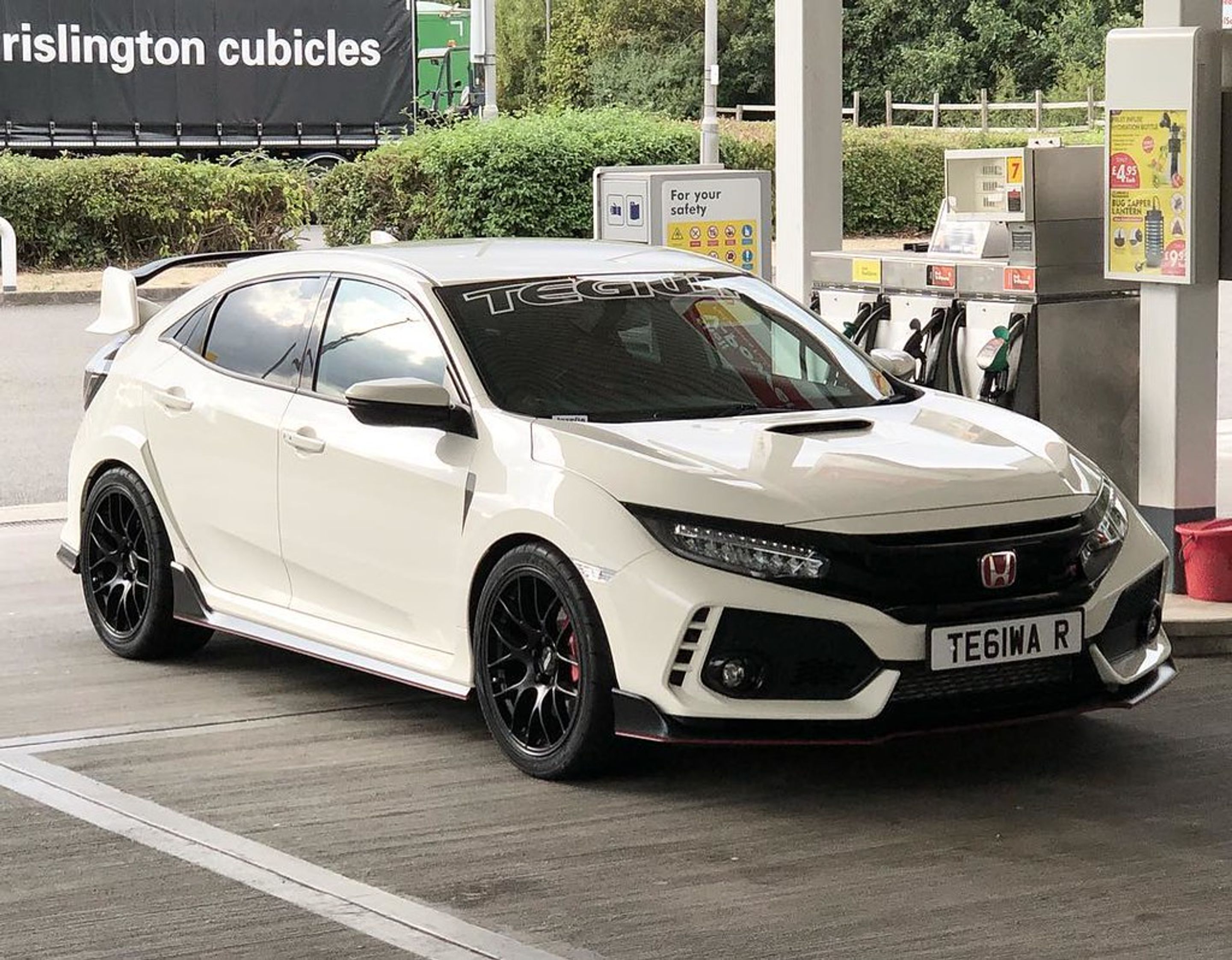 White Honda FK8 Civic Type-R with 19" EC-7 Apex wheels in Satin Black
