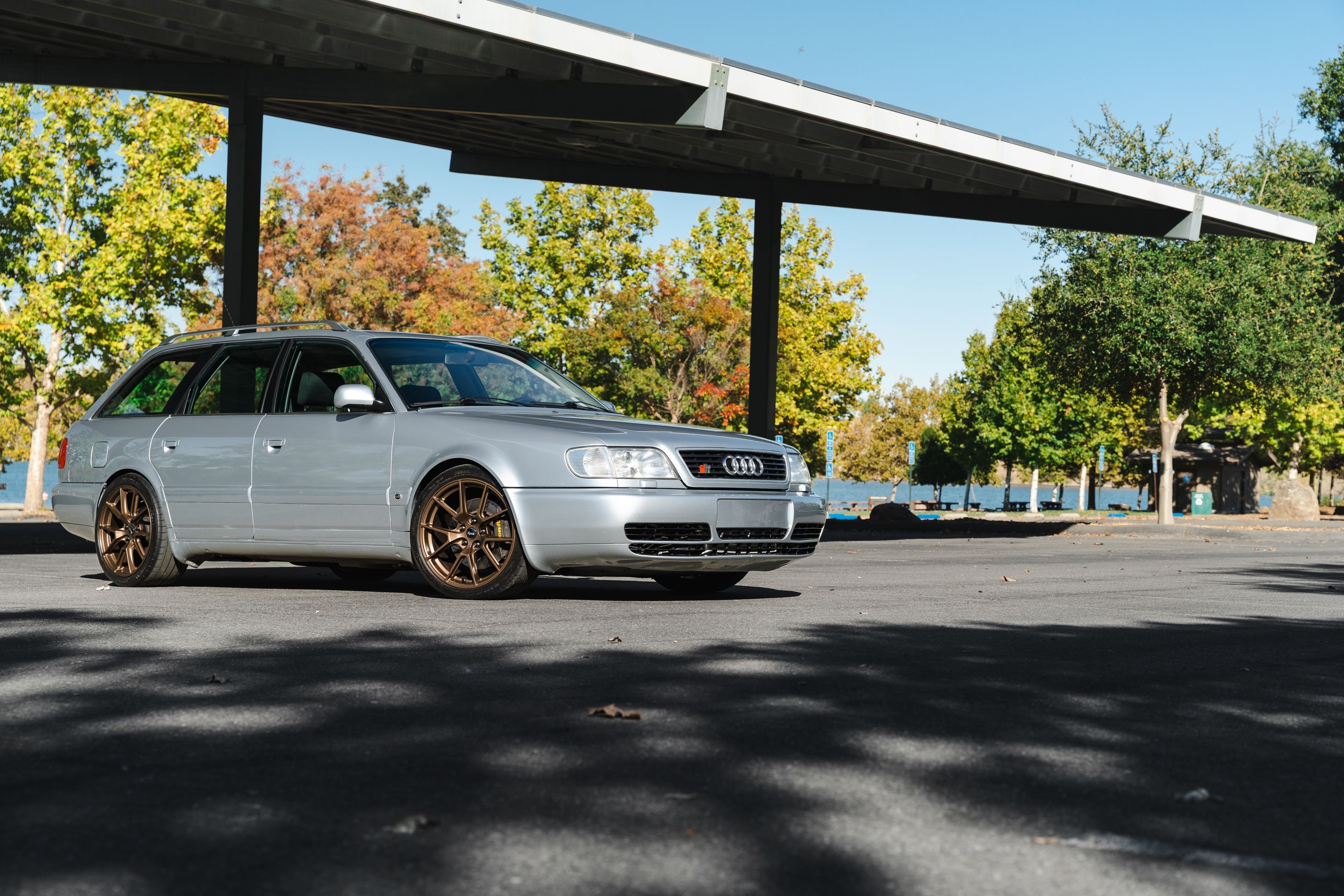 Silver Audi C4 S6 Avant/Wagon with 18" VS-5 Apex wheels in Satin Bronze