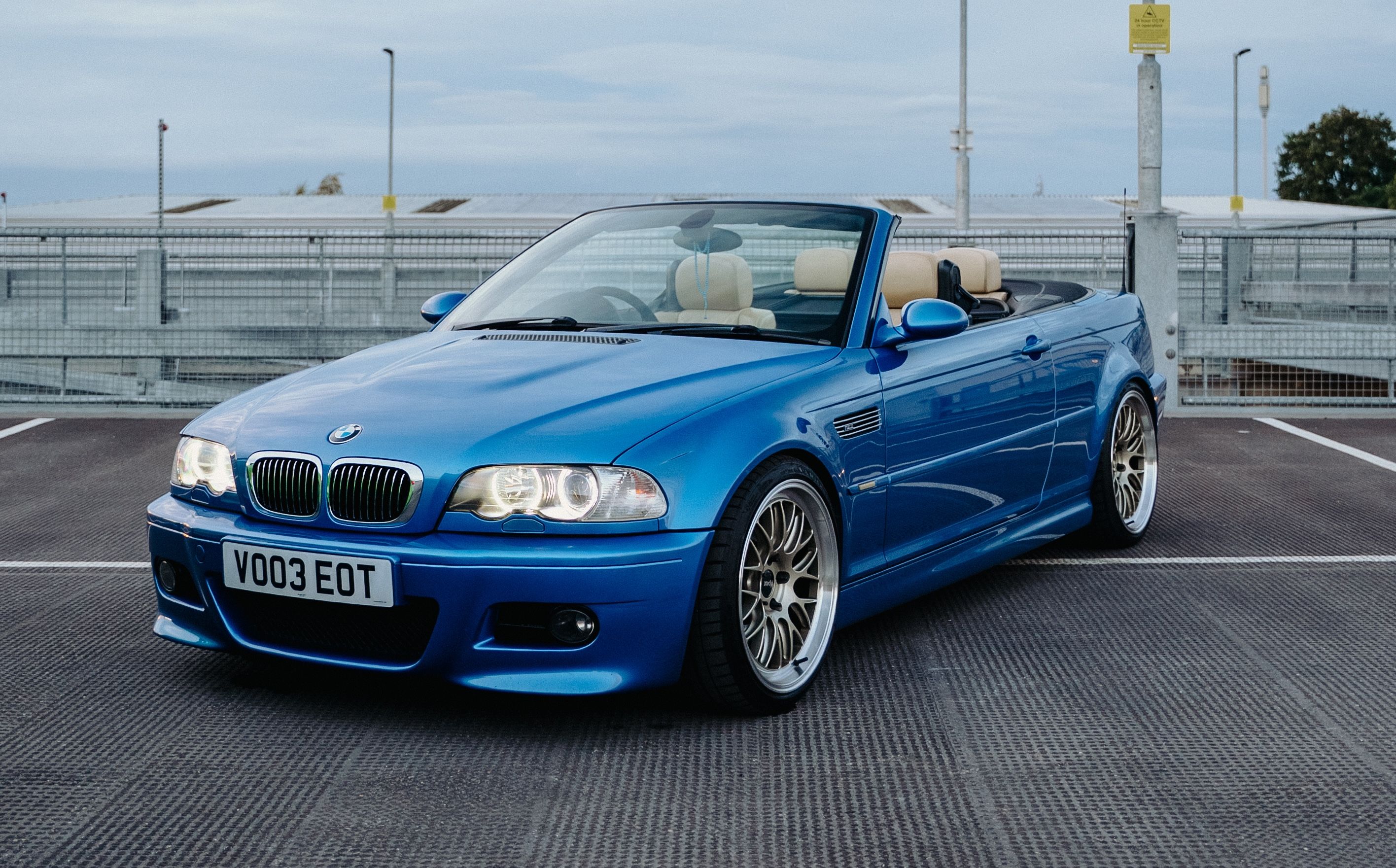 Blue BMW M3 - ML-10RT in Machined Lip Gloss Motorsport Gold