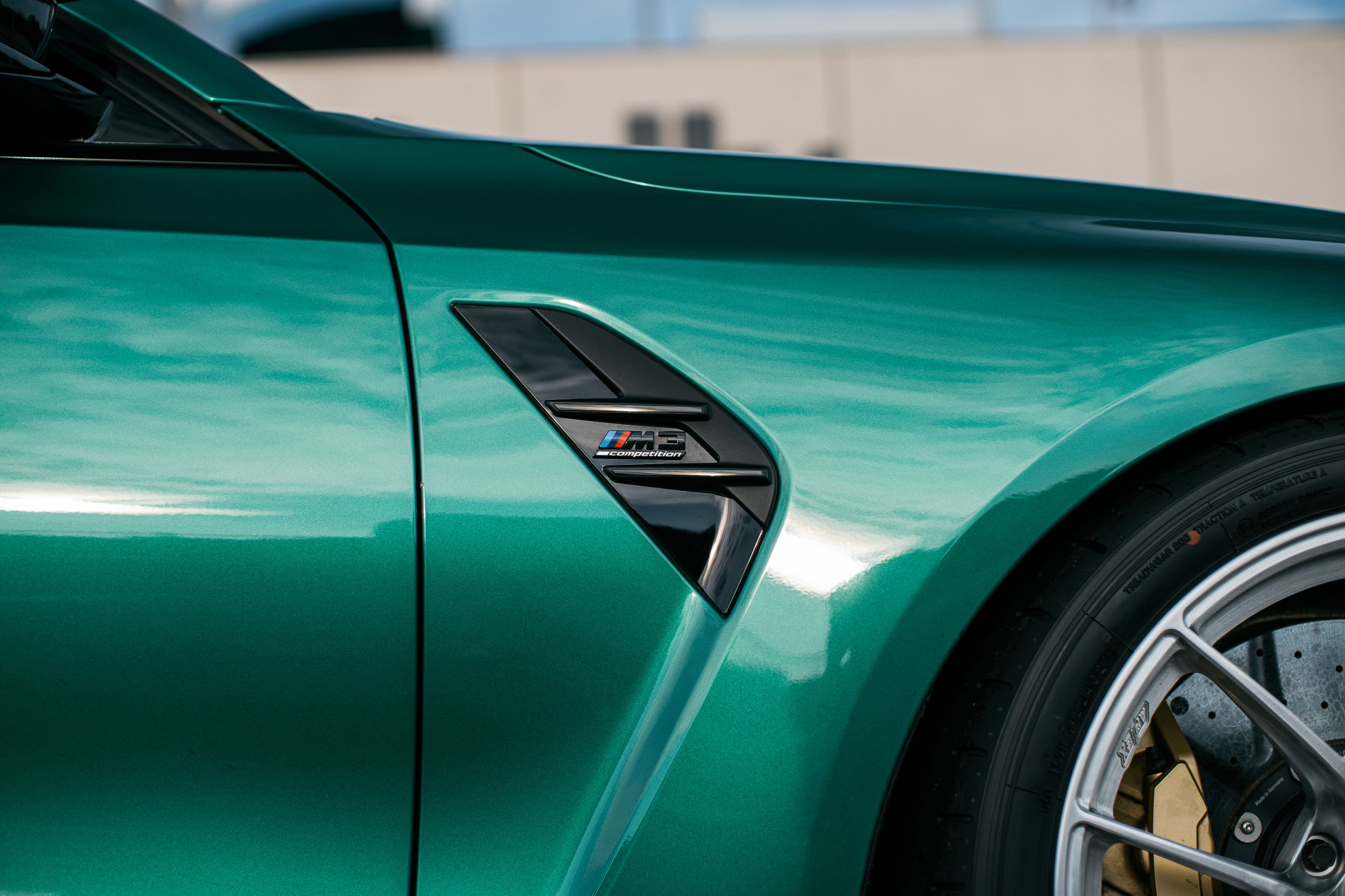 Green BMW G80 M3 with 19" VS-5RS Apex wheels in Brushed Clear