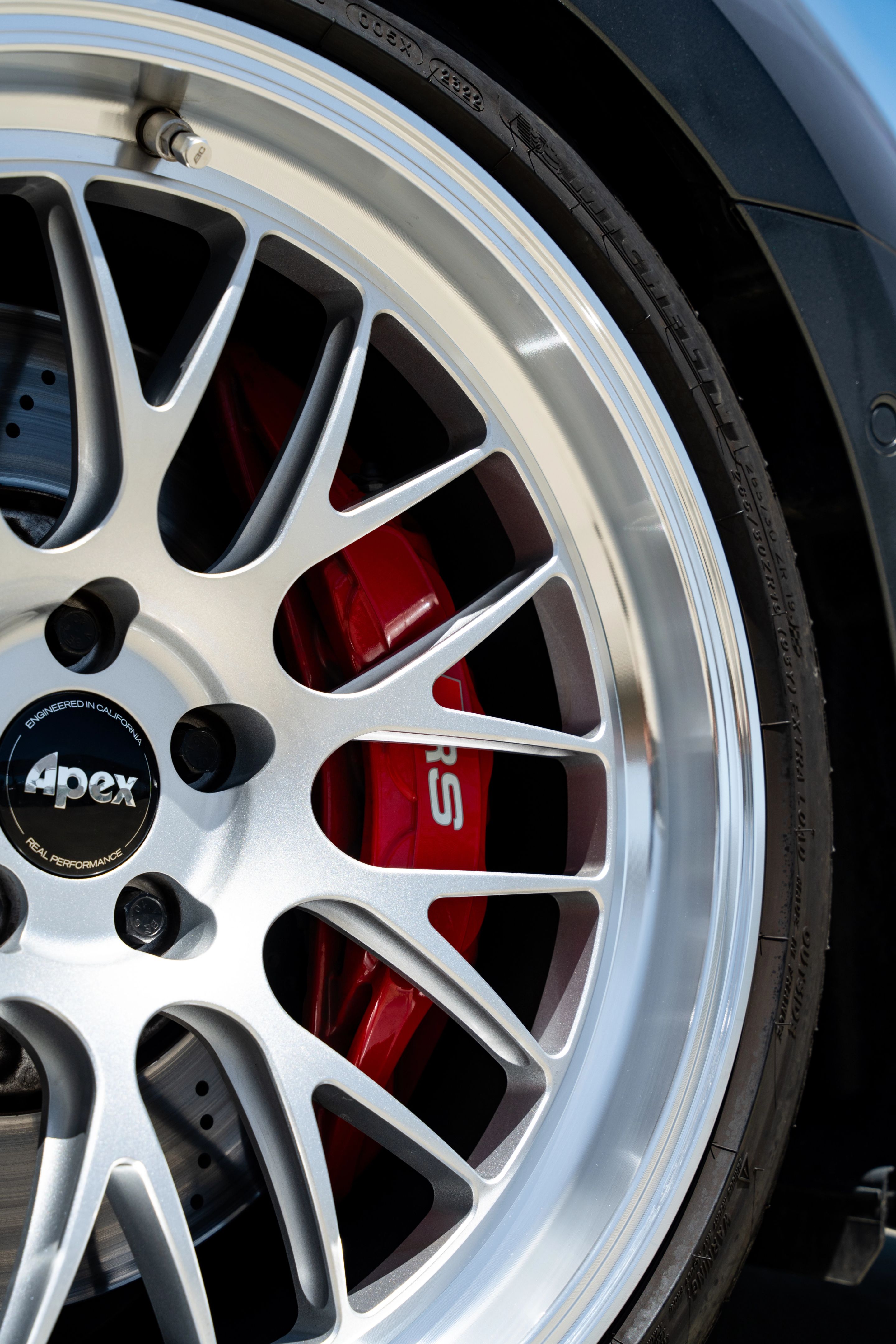 Grey Audi 8Y RS 3 with 19" ML-10RT Apex wheels in Machined Lip Race Silver