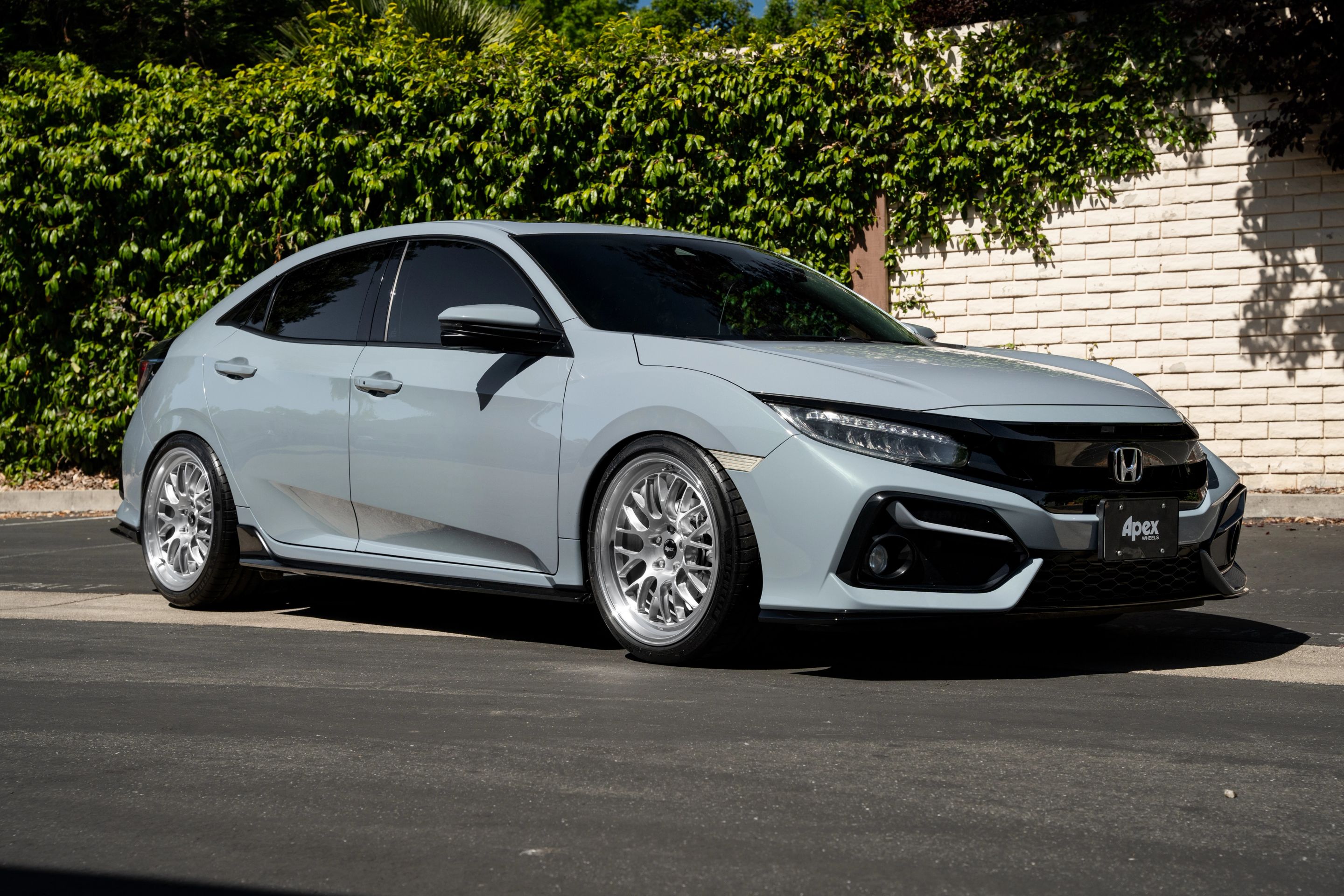 Grey Honda 10th Gen Civic with 19" ML-10RT Apex wheels in Machined Lip Brushed Clear