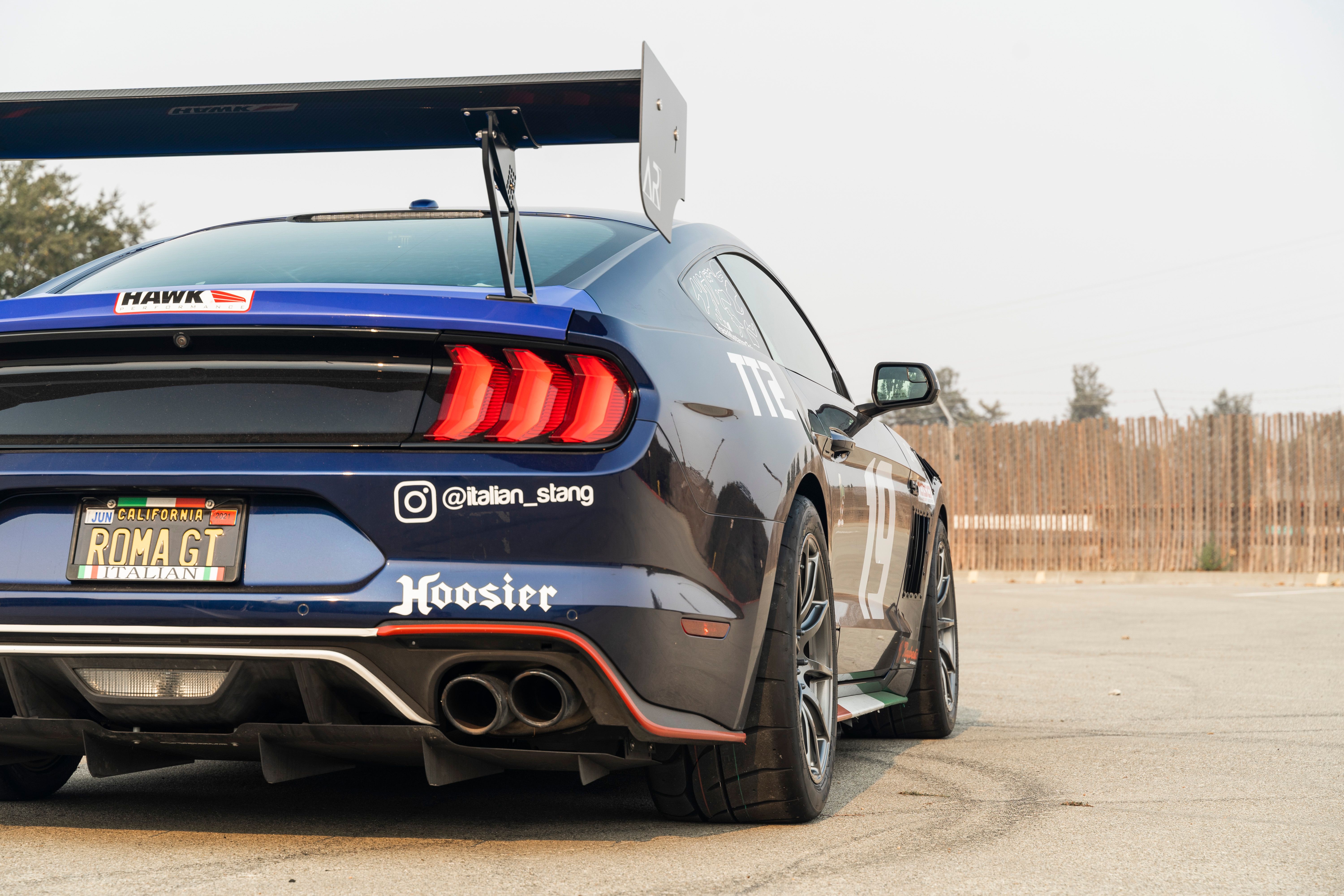 Ford S550 Mustang GT with 18