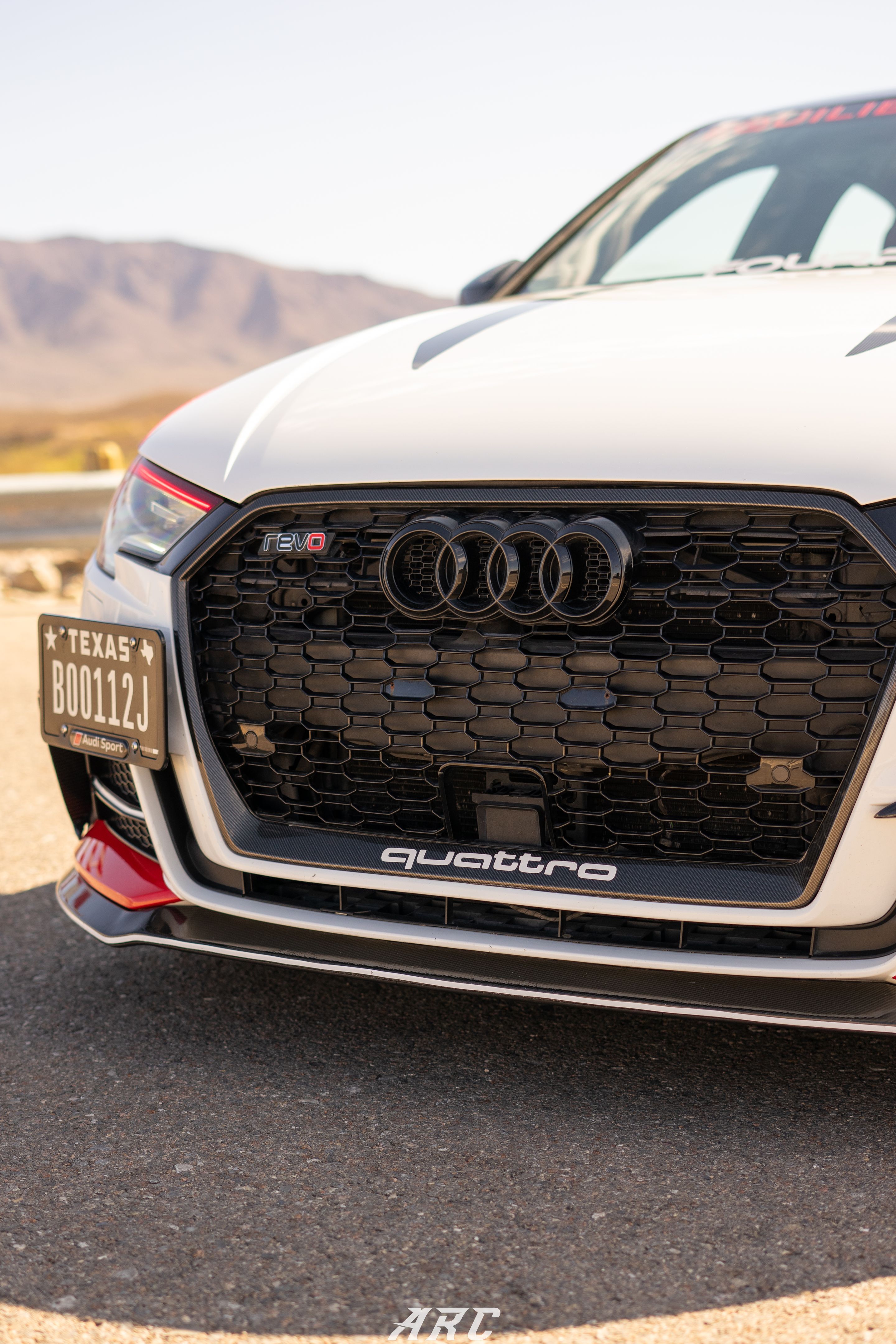 Race Livery Audi 8V A3 with 18" ML-10RT Apex wheels in Machined Lip Gloss Motorsport Gold