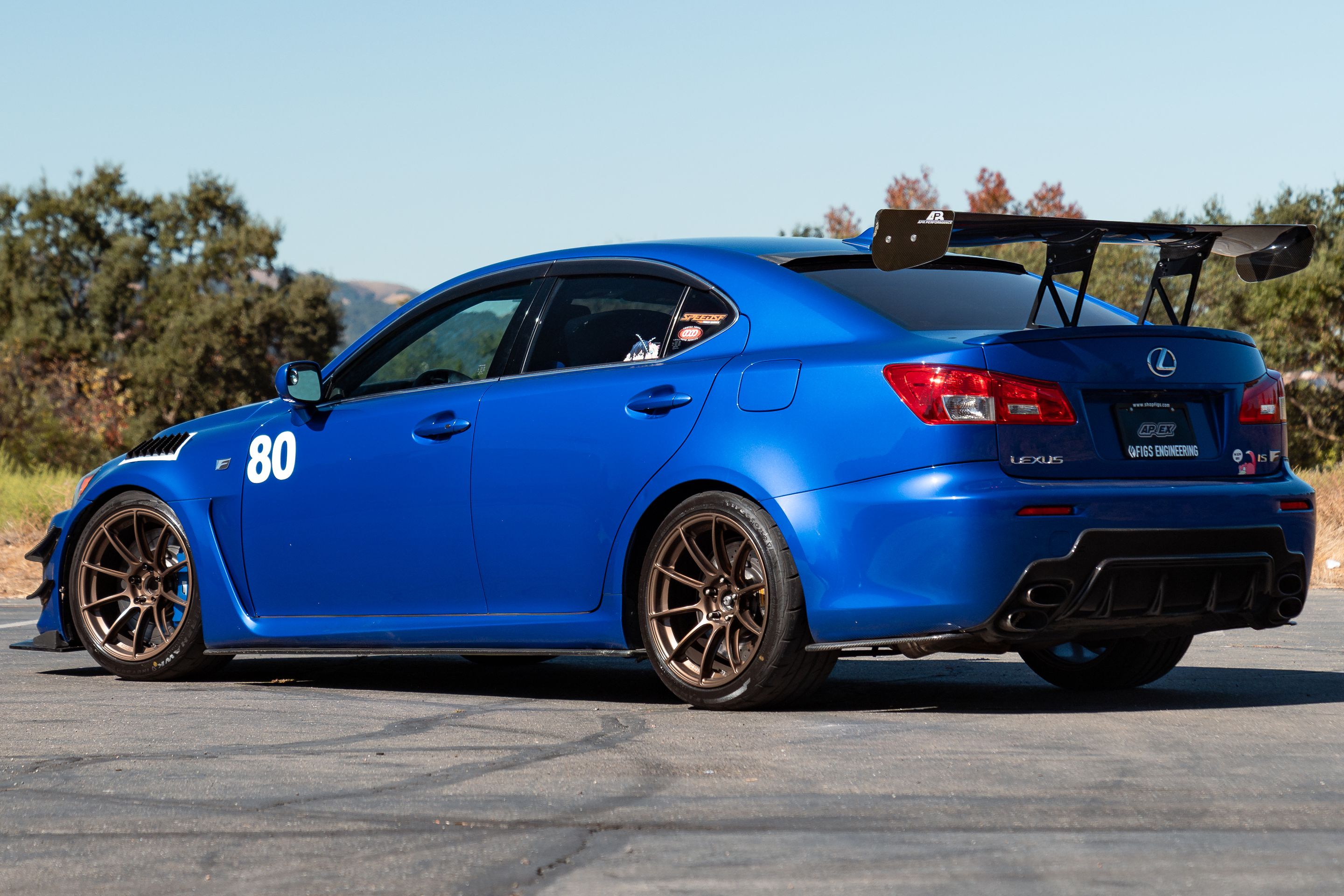 Blue Lexus USE20 IS-F with 18" SM-10RS Apex wheels in Satin Bronze