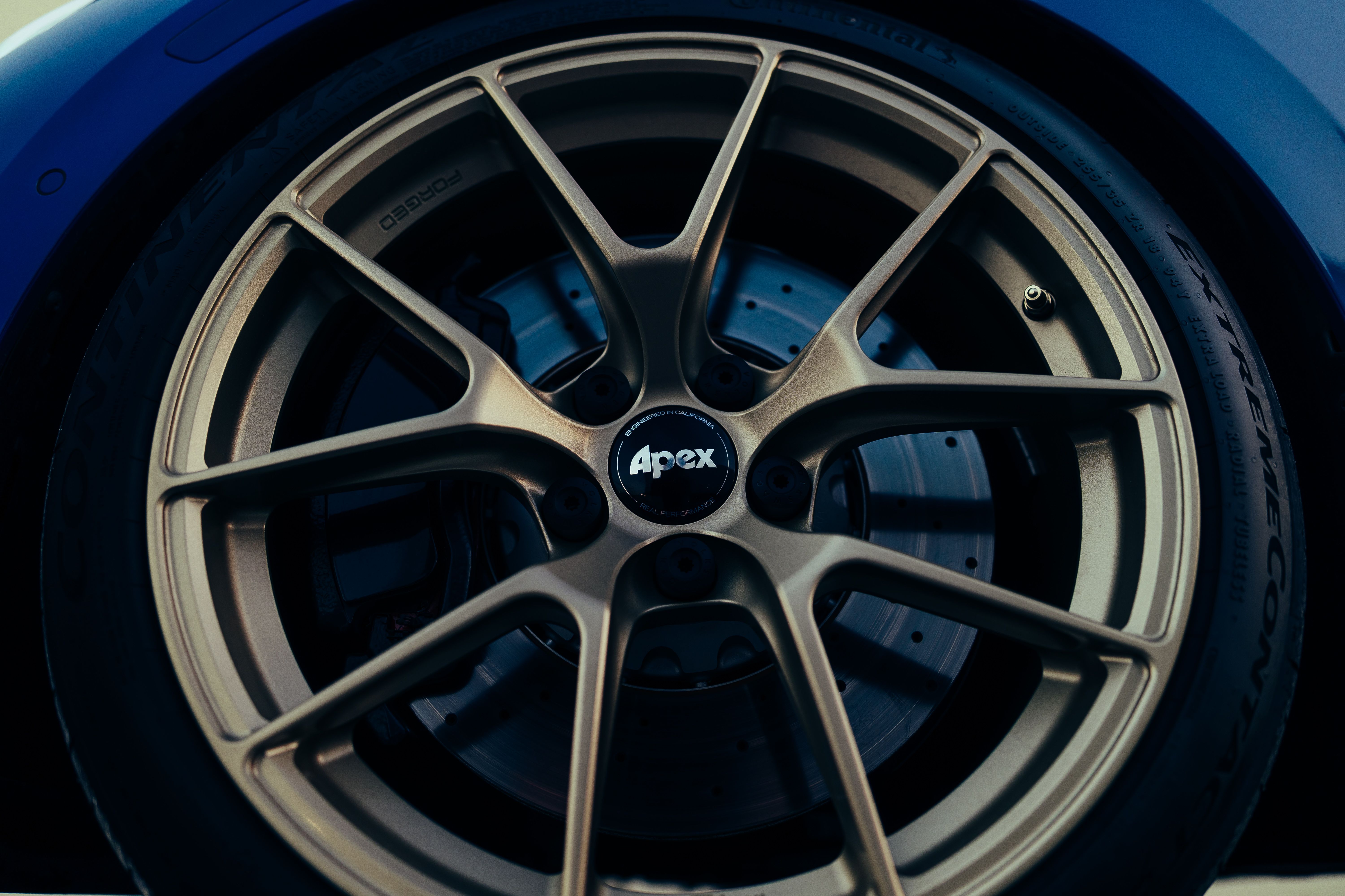 VW MK8 Golf R with 18