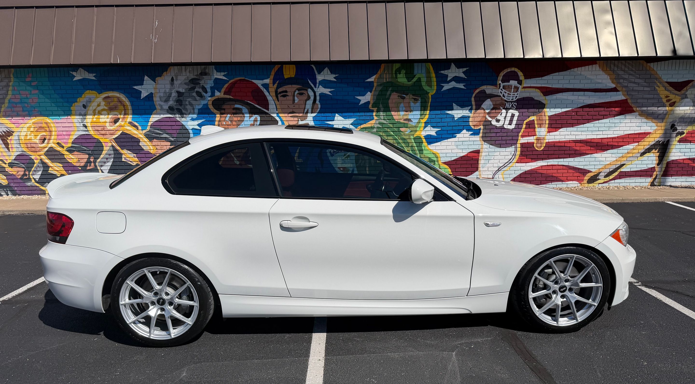 White BMW E82 Coupe 1 Series with 18" VS-5 Apex wheels in Race Silver