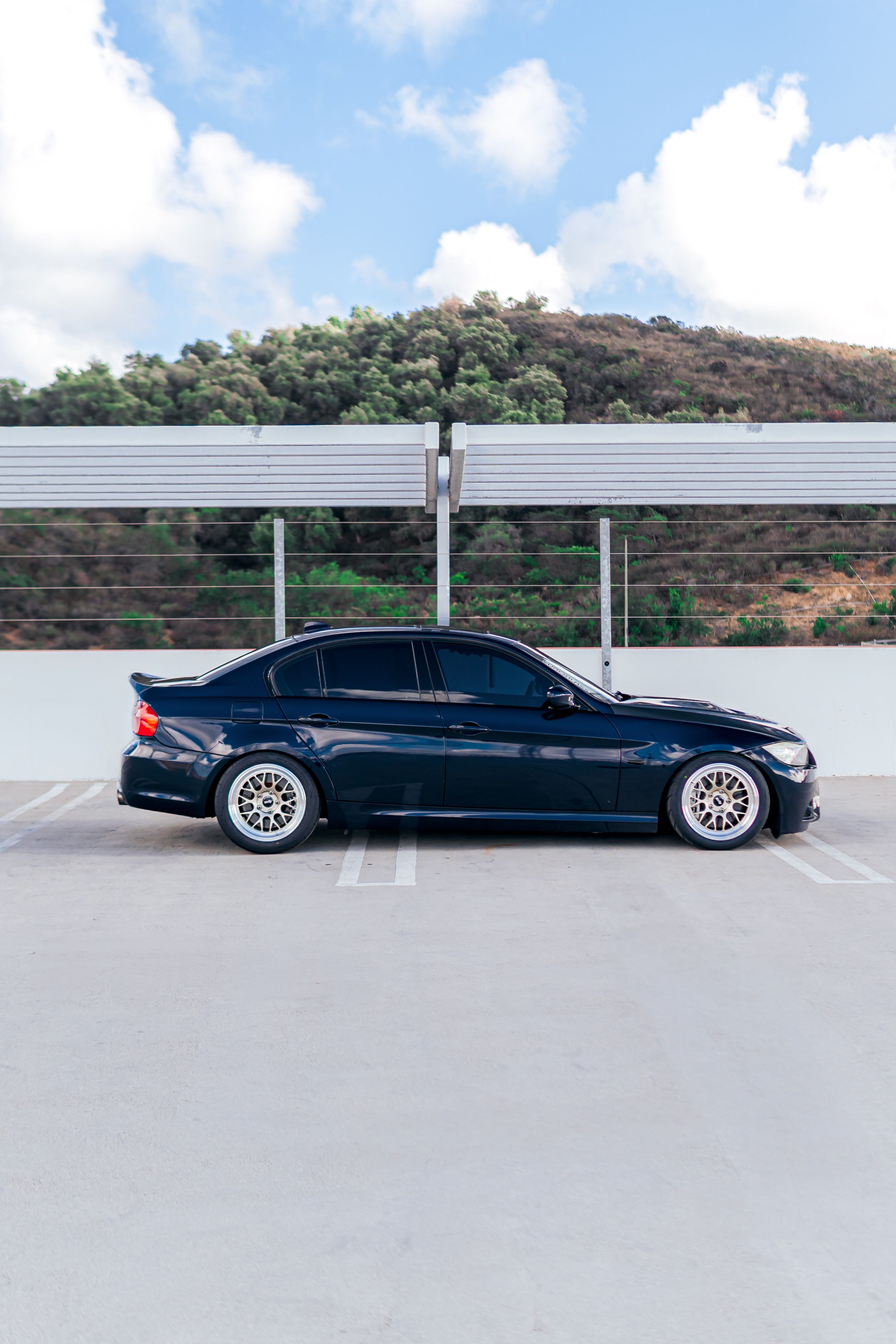 BMW E90 Sedan 3 Series with 17