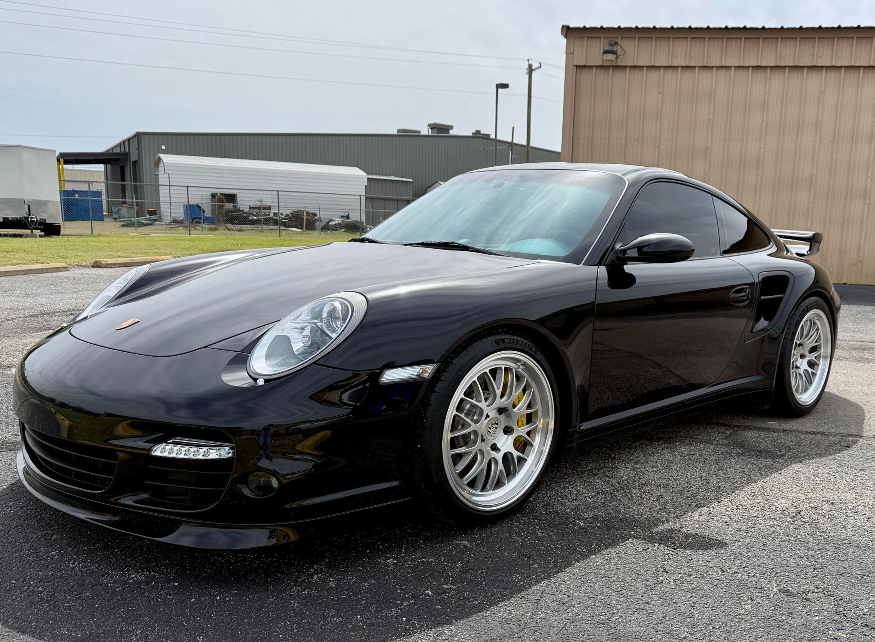 Black Porsche 911 997 Turbo with 19" ML-10RT Apex wheels in Machined Lip Brushed Clear