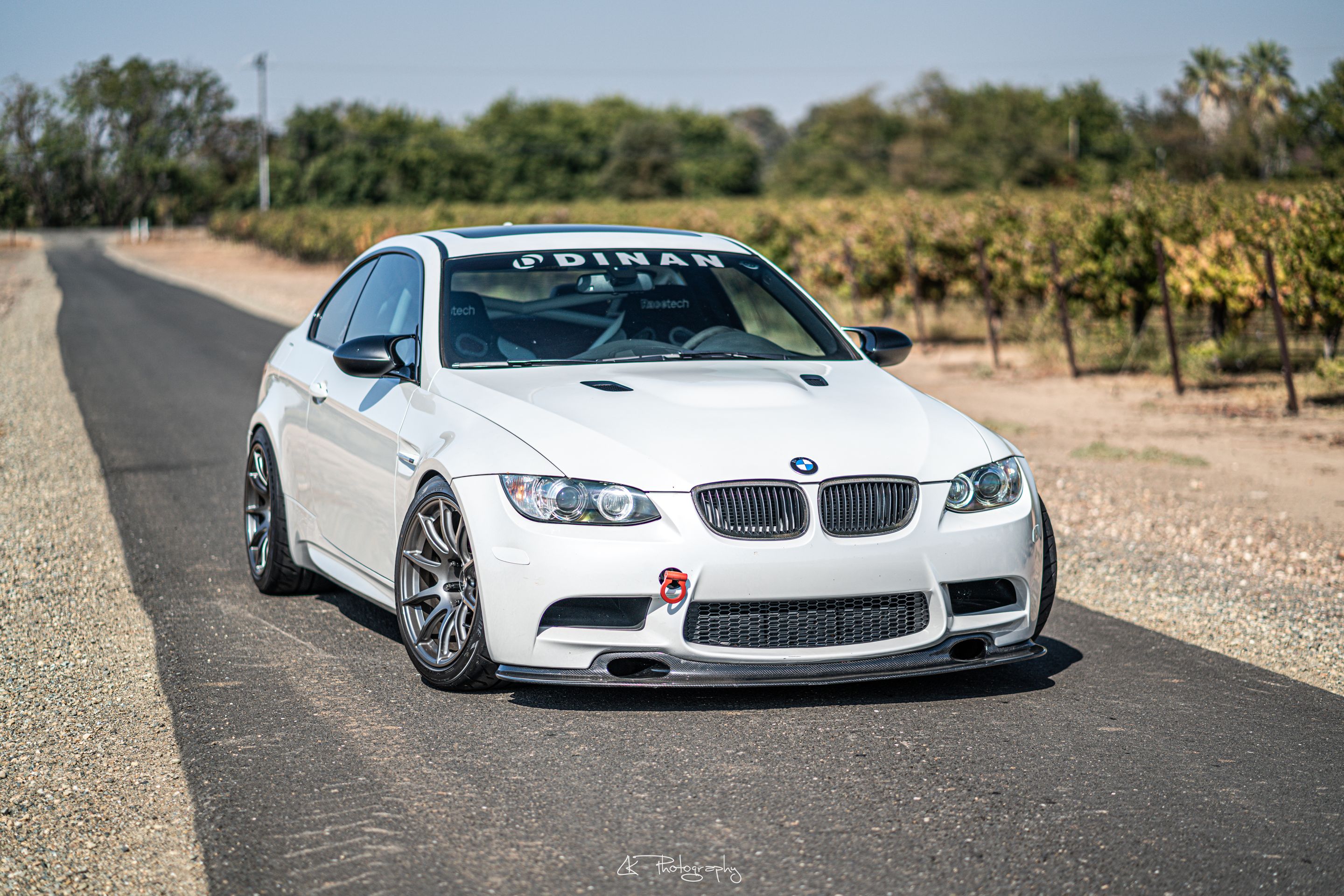 White BMW E92 Coupe M3 with 18" SM-10 Apex wheels in Anthracite