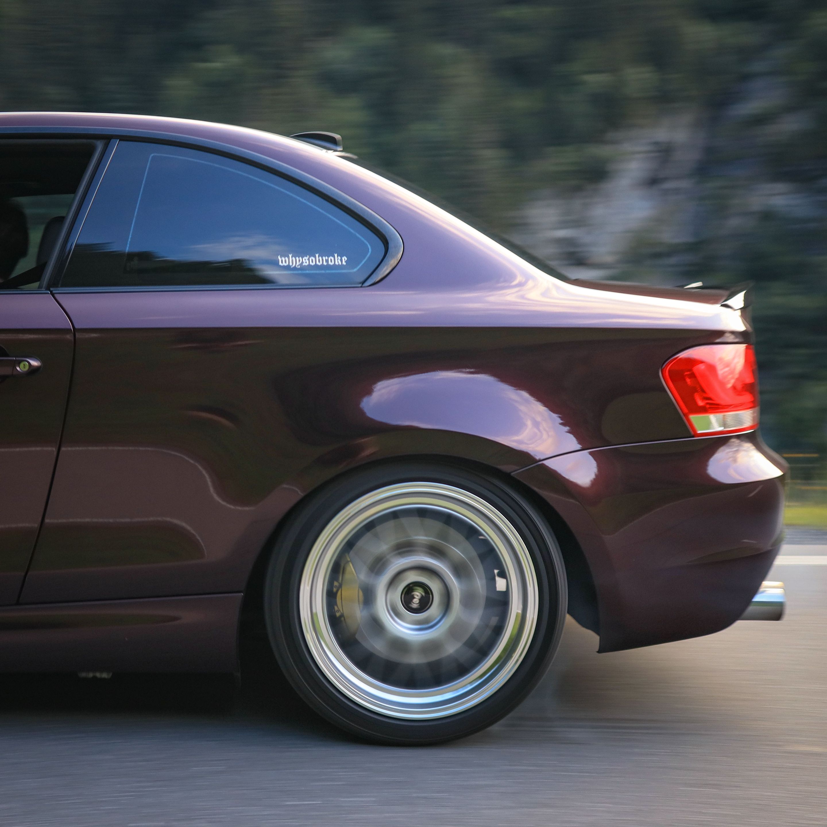 Red BMW E82 Coupe 1 Series with 18" ML-10RT Apex wheels in Machined Lip Race Silver