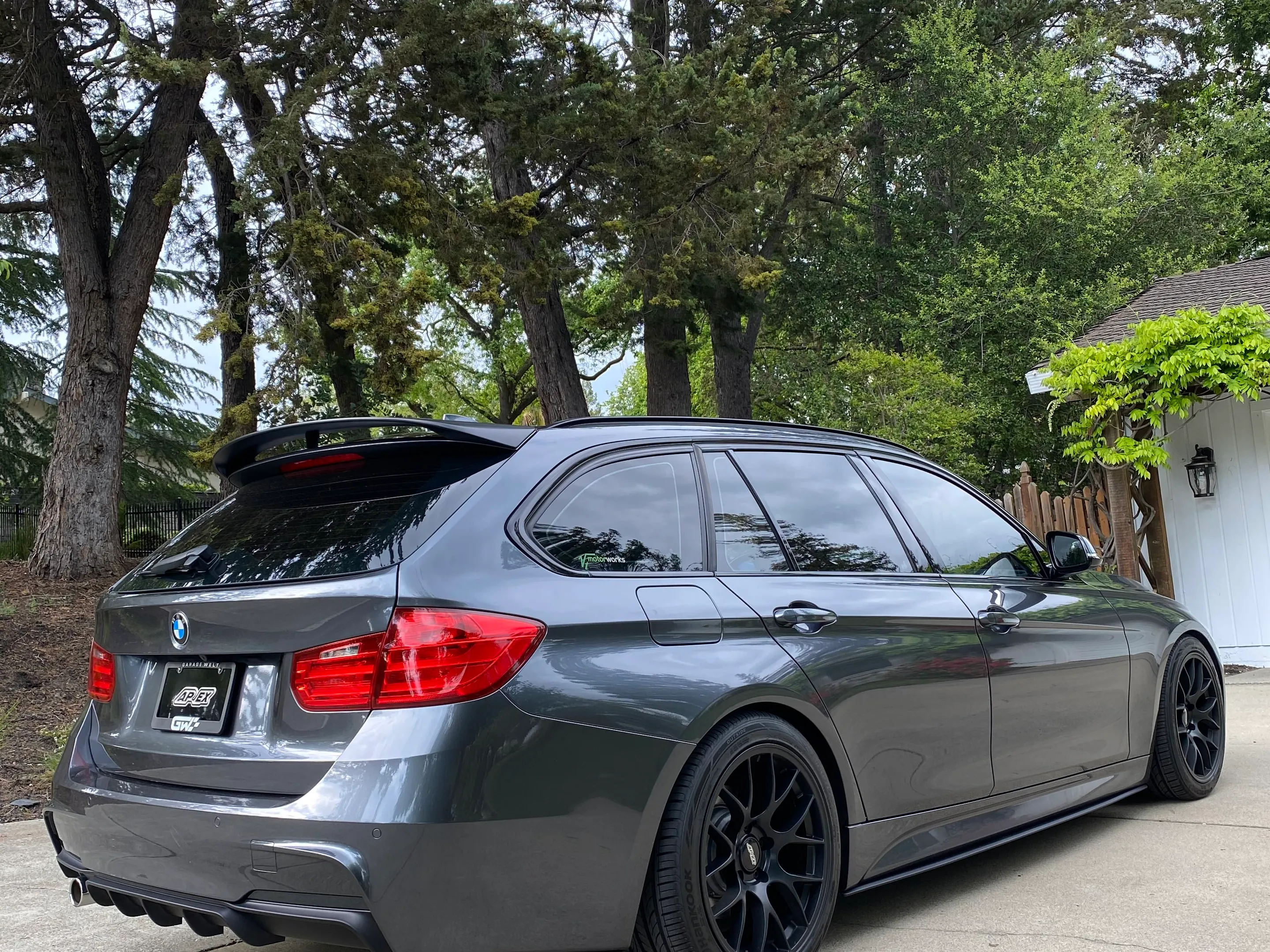 F31 Modified BMW F31 Wagon 3 Series with 18