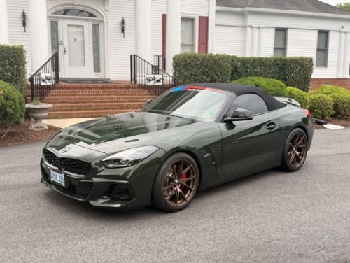 Green BMW Z4 - VS-5 in Satin Bronze