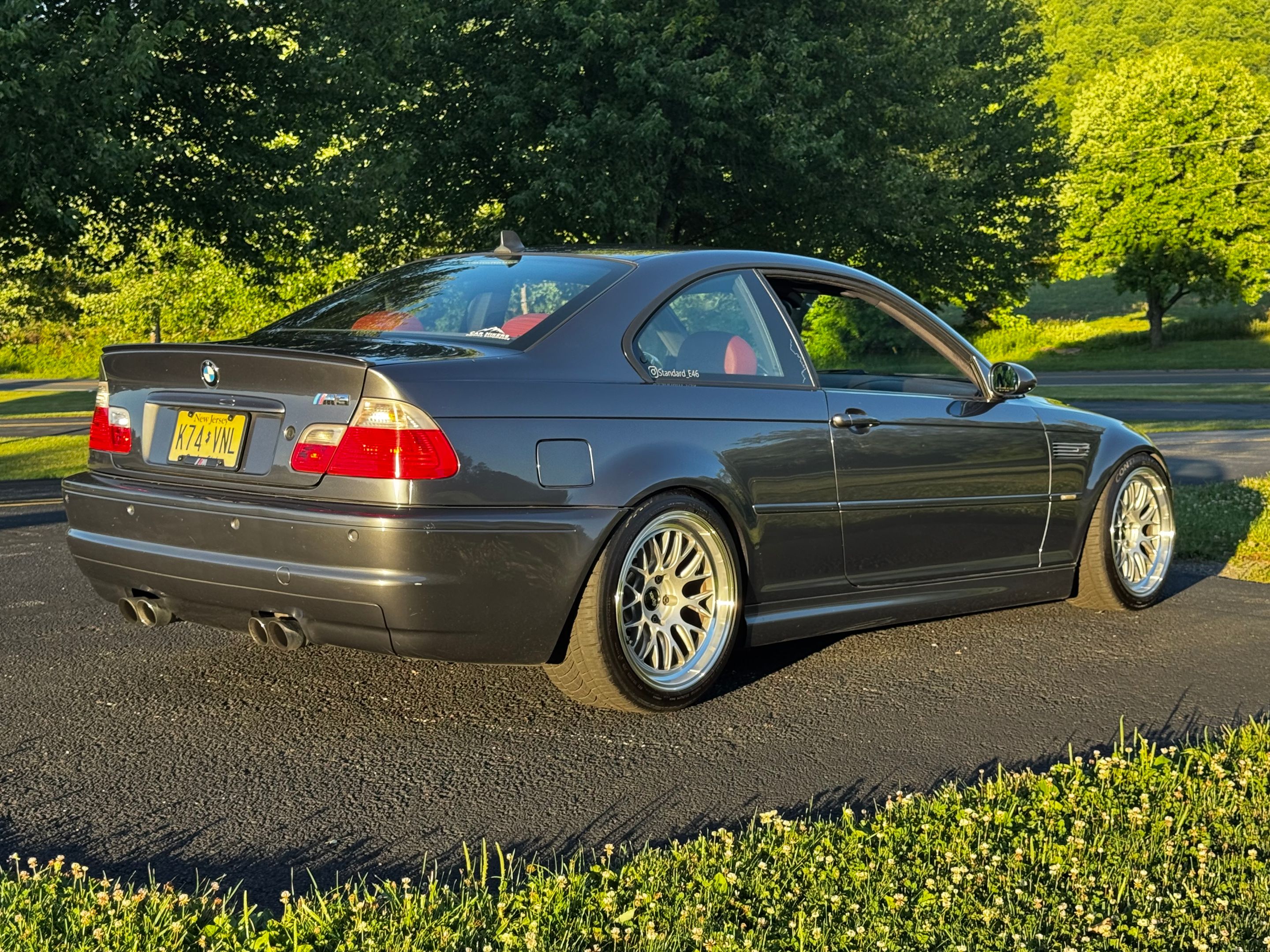 Grey BMW E46 M3 with 18" ML-10RT Apex wheels in Machined Lip Race Silver