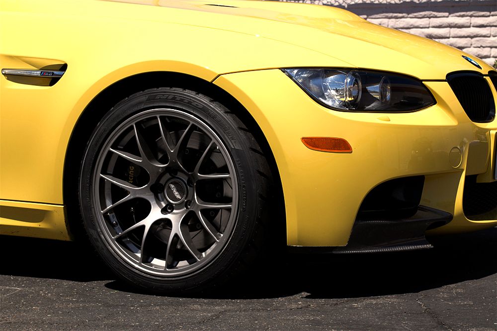 Yellow BMW E92 Coupe M3 with 18" EC-7 Apex wheels in Anthracite