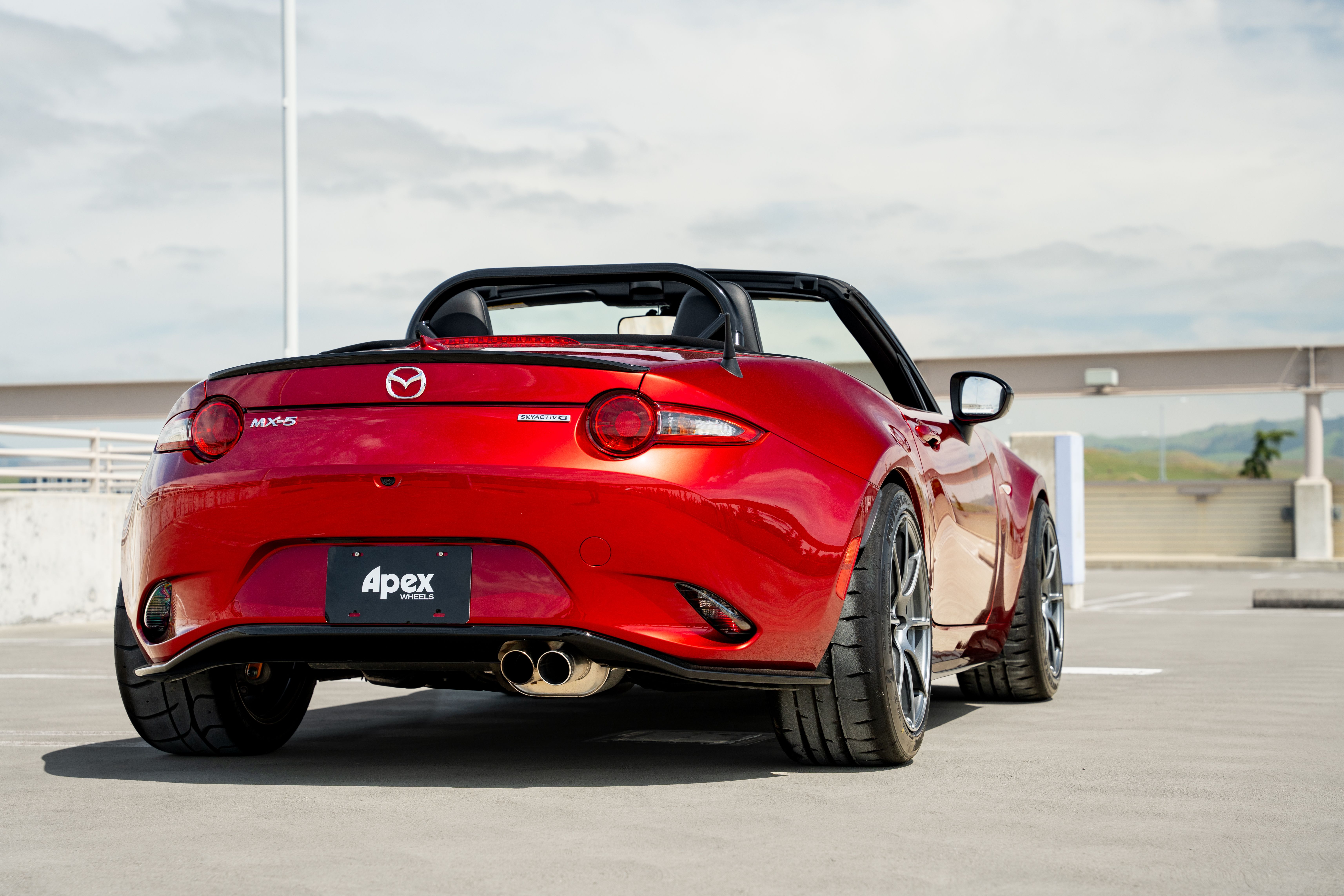 Mazda ND MX-5 Miata with 17