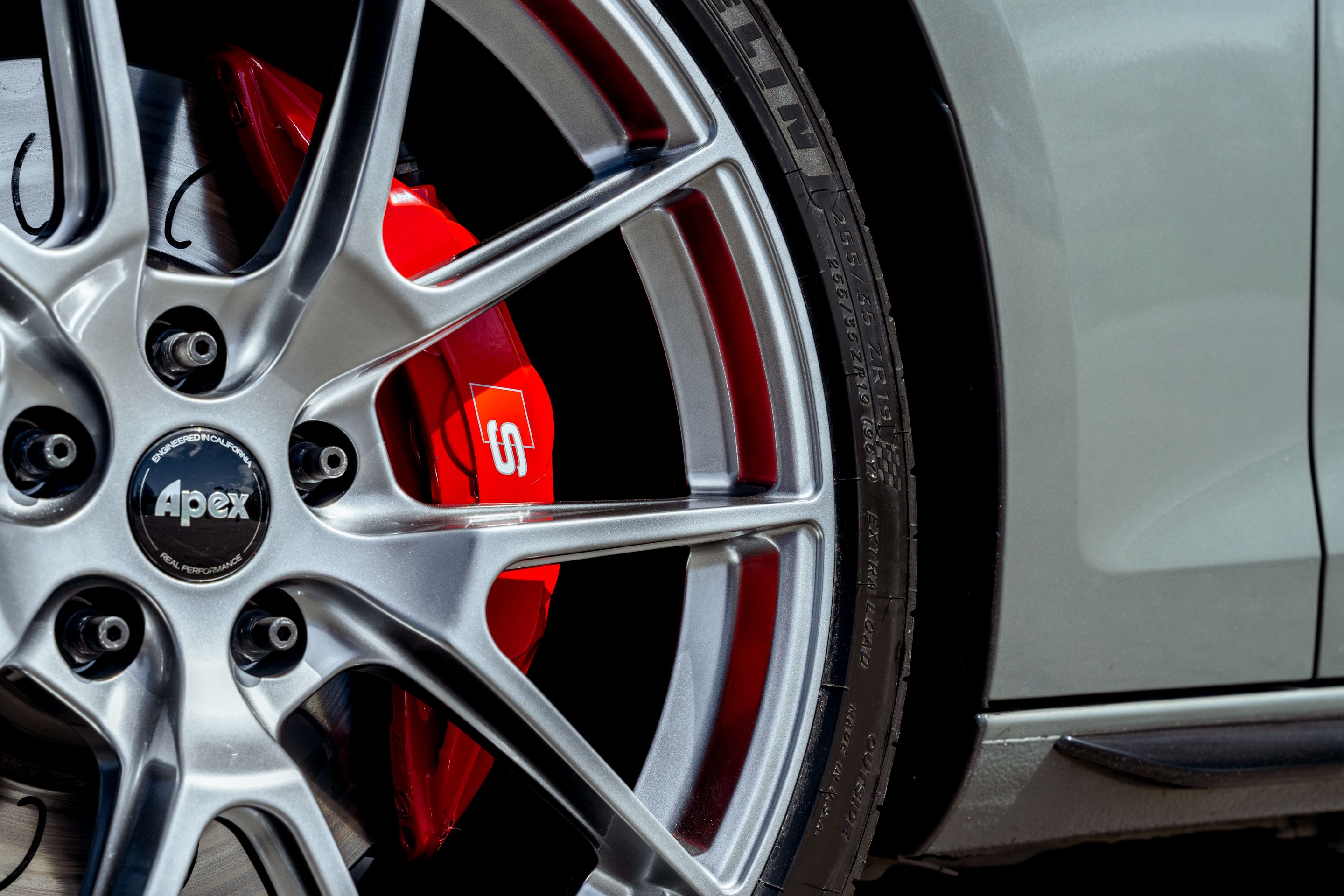 Grey Audi B9 S4 with 19" VS-5 Apex wheels in Hyper Black