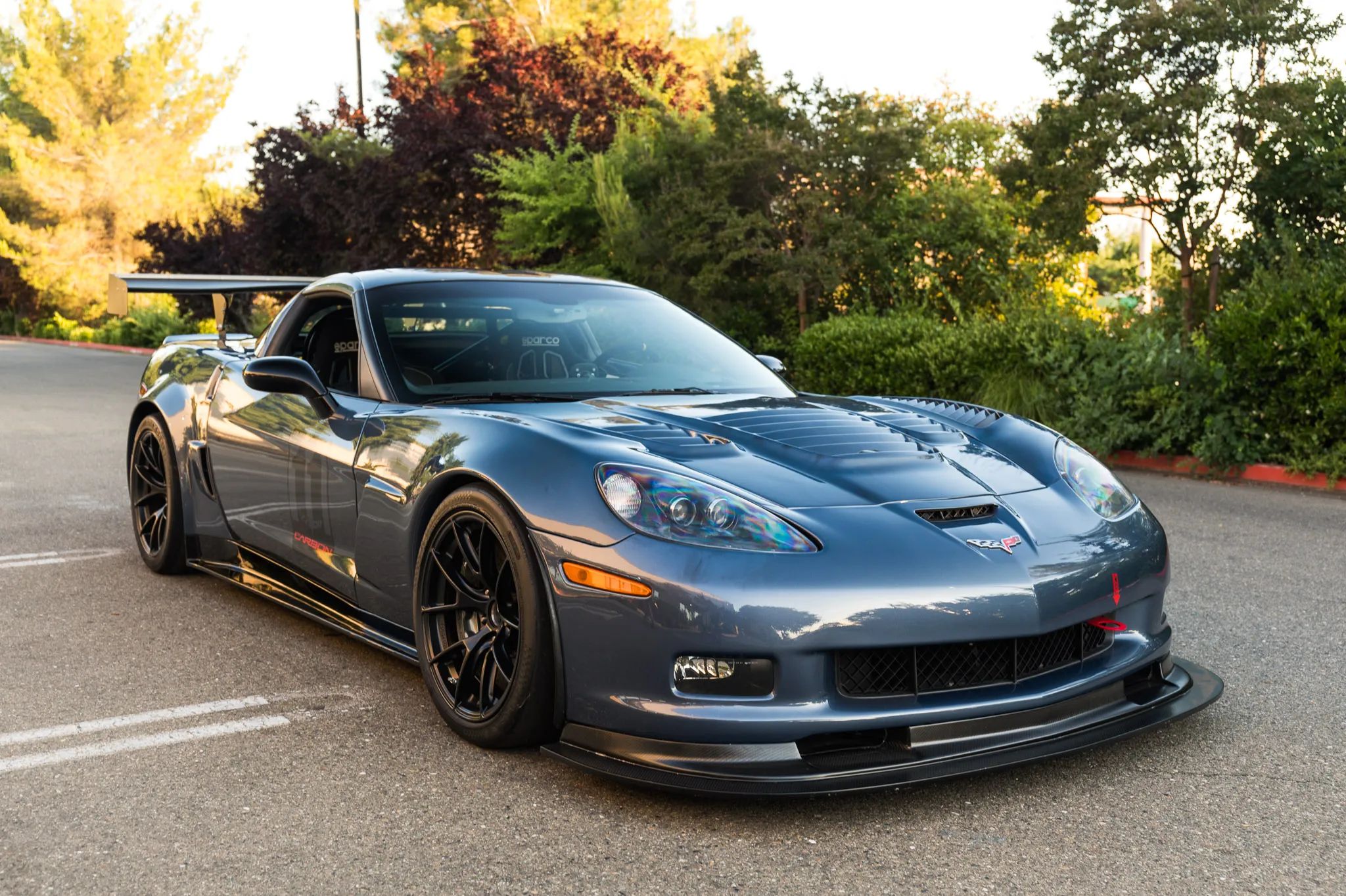 Blue Chevrolet C6 Corvette Z06 with 18" VS-5RS Apex wheels in Satin Black