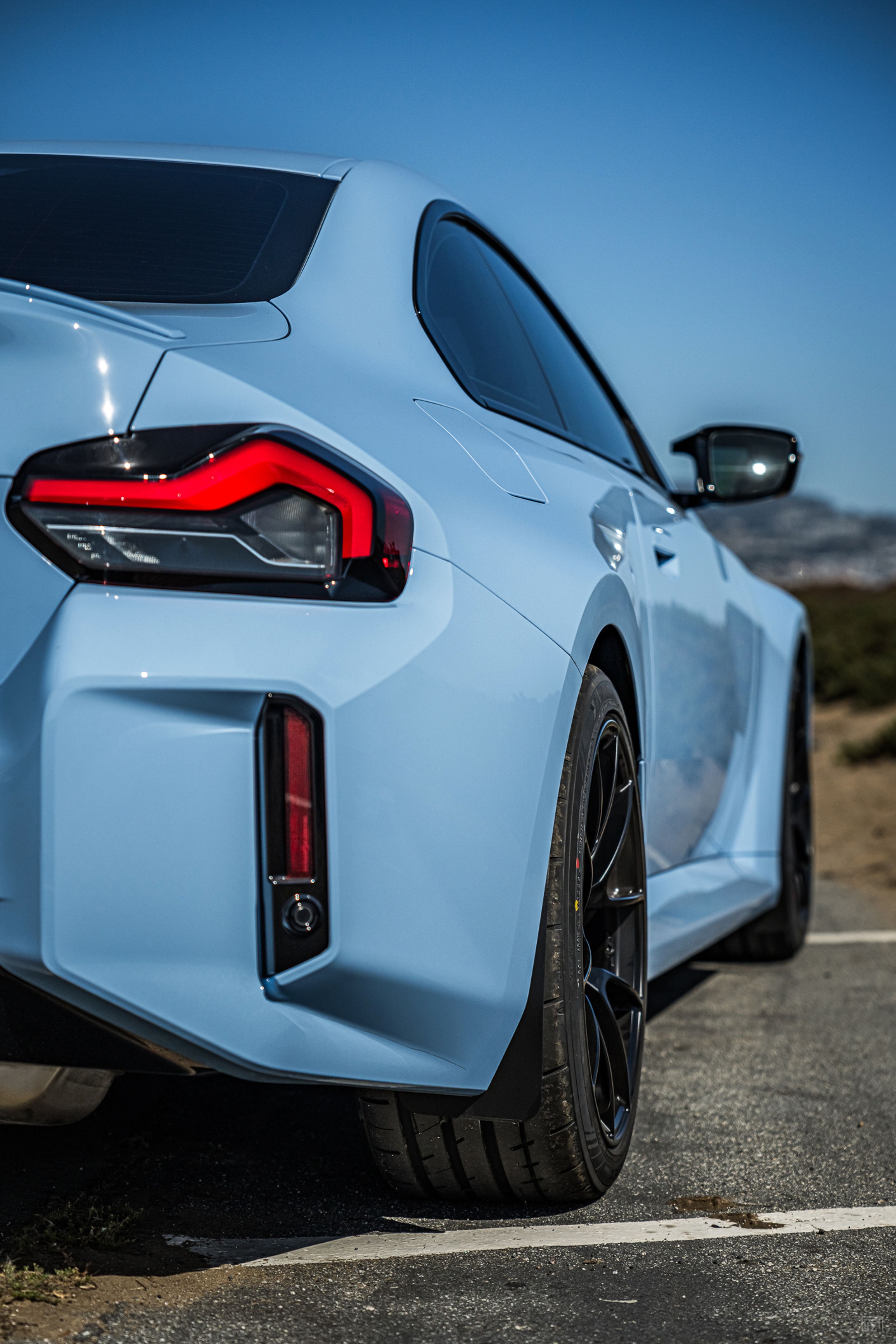 Blue BMW G87 M2 with 19" VS-5RS Apex wheels in Satin Black