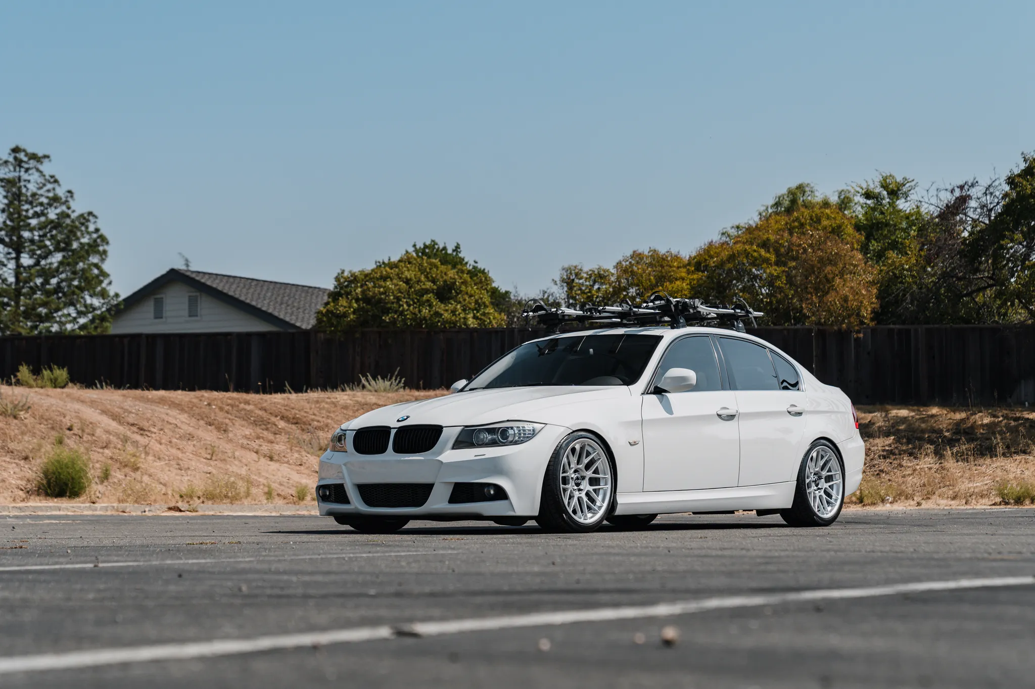 Bmw E90 Lci Sedan 3 Series With 18 Arc 8 Wheels In Hyper Silver 5929